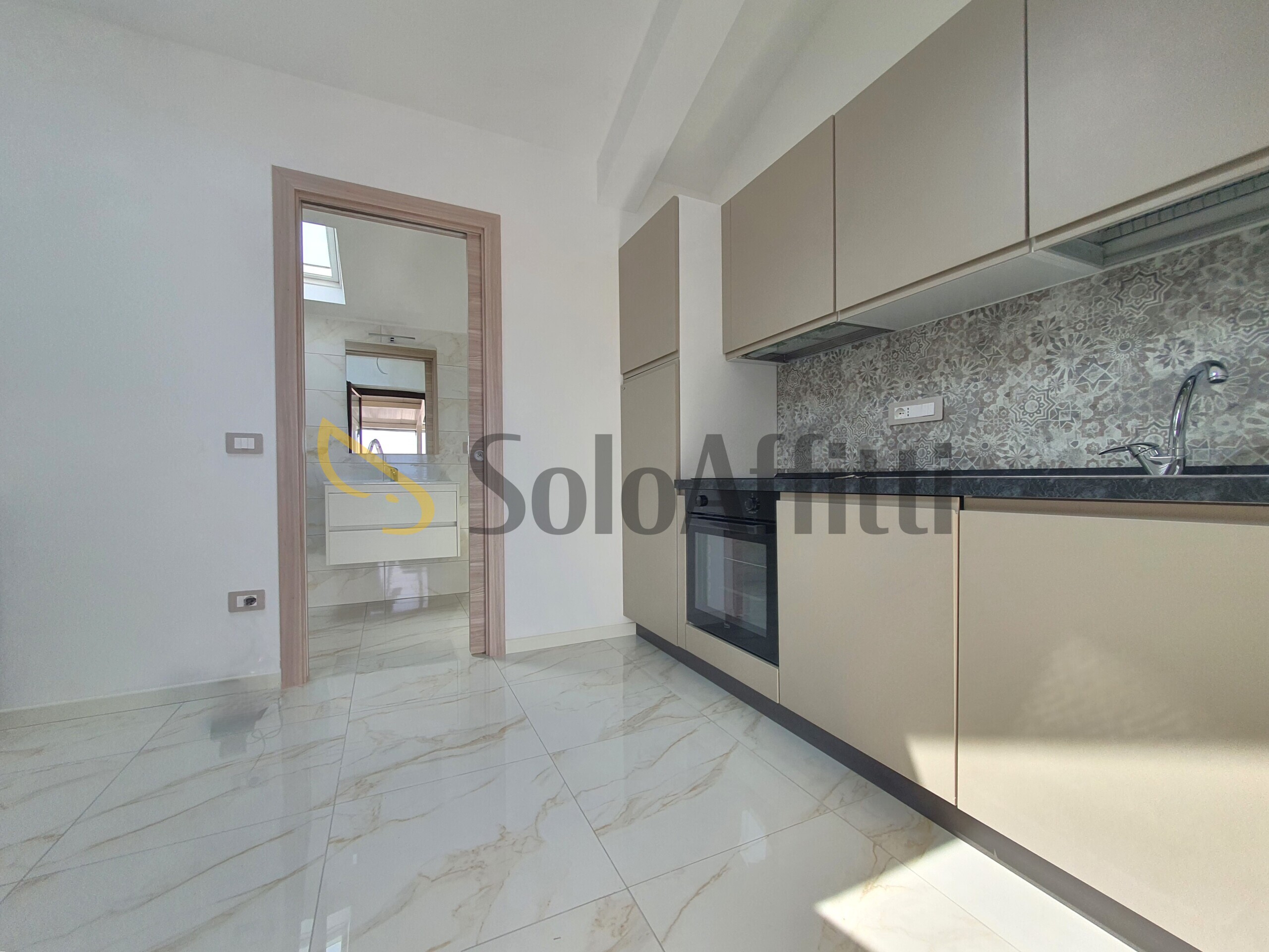 Mansarda nuova in corso giuseppe mazzini 213, Catanzaro