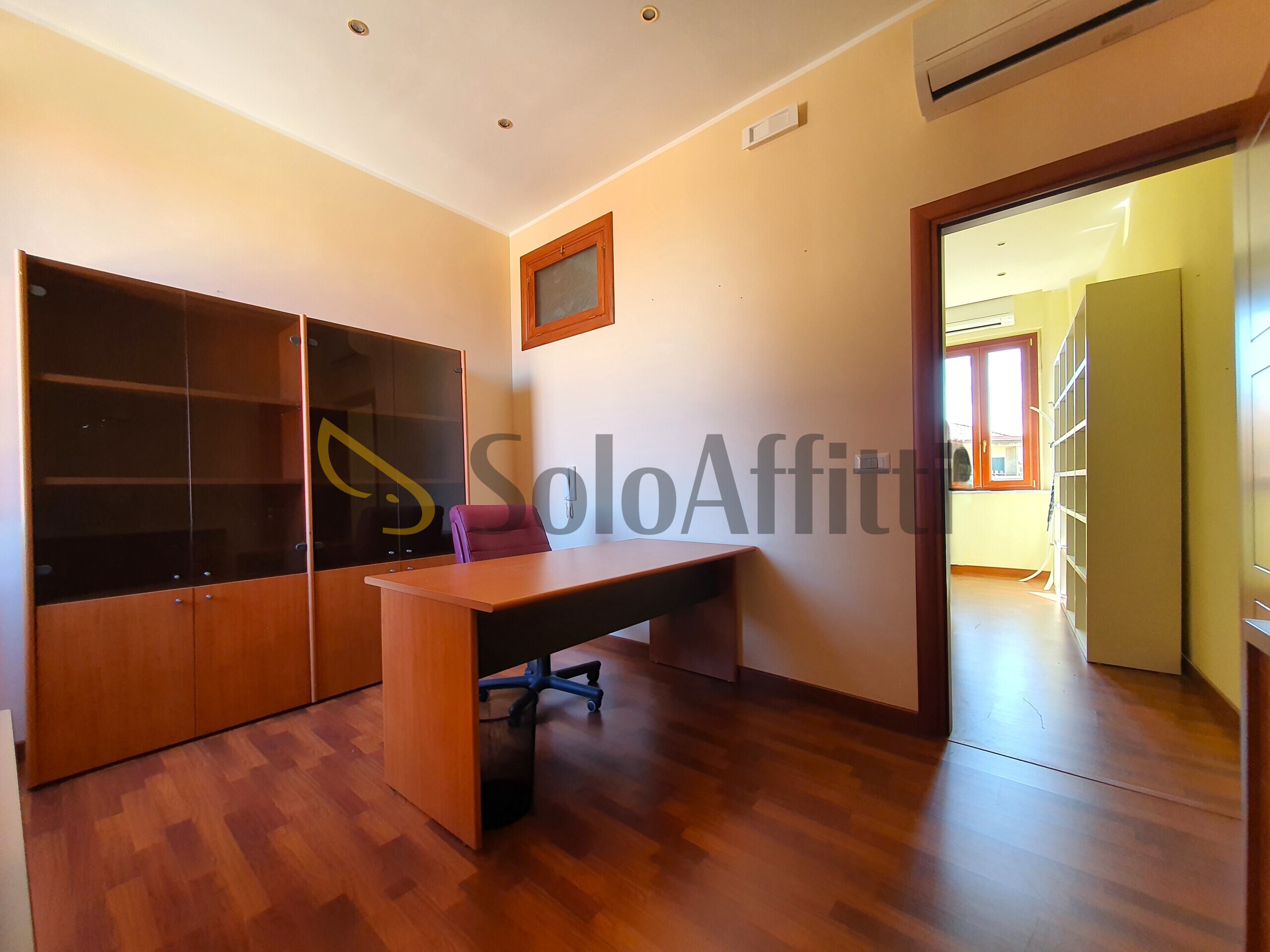 Ufficio in affitto in via vincenzo ciaccio 30, Catanzaro