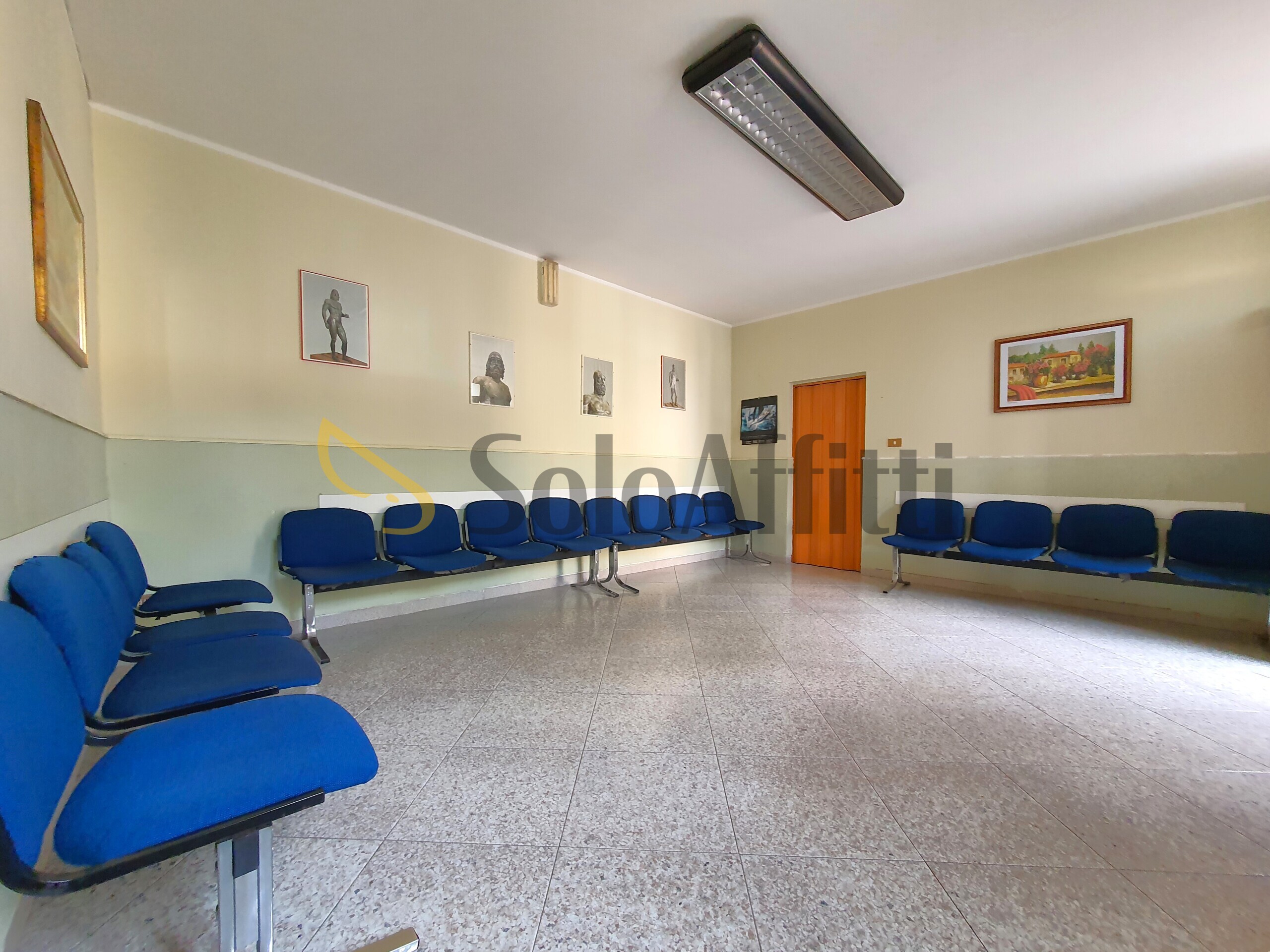 Ufficio in affitto in via ettore vitale 85, Catanzaro