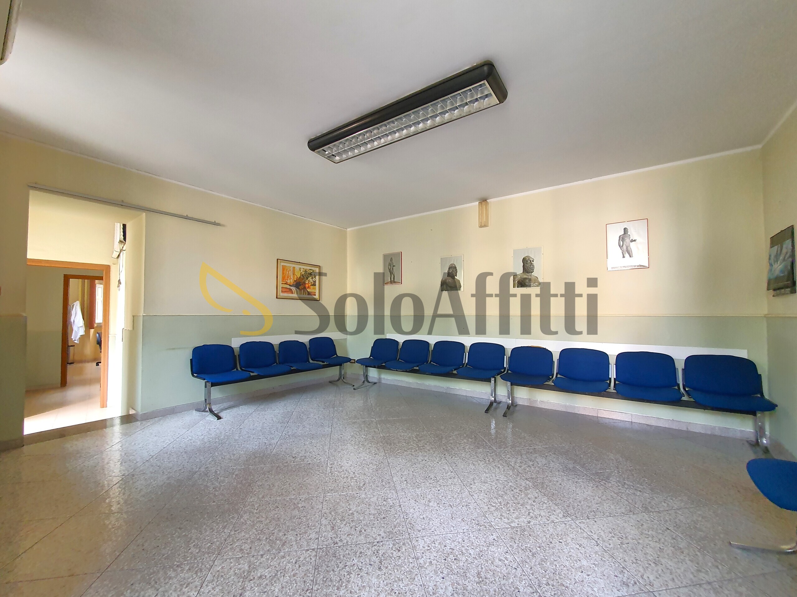 Ufficio in affitto in via ettore vitale 85, Catanzaro