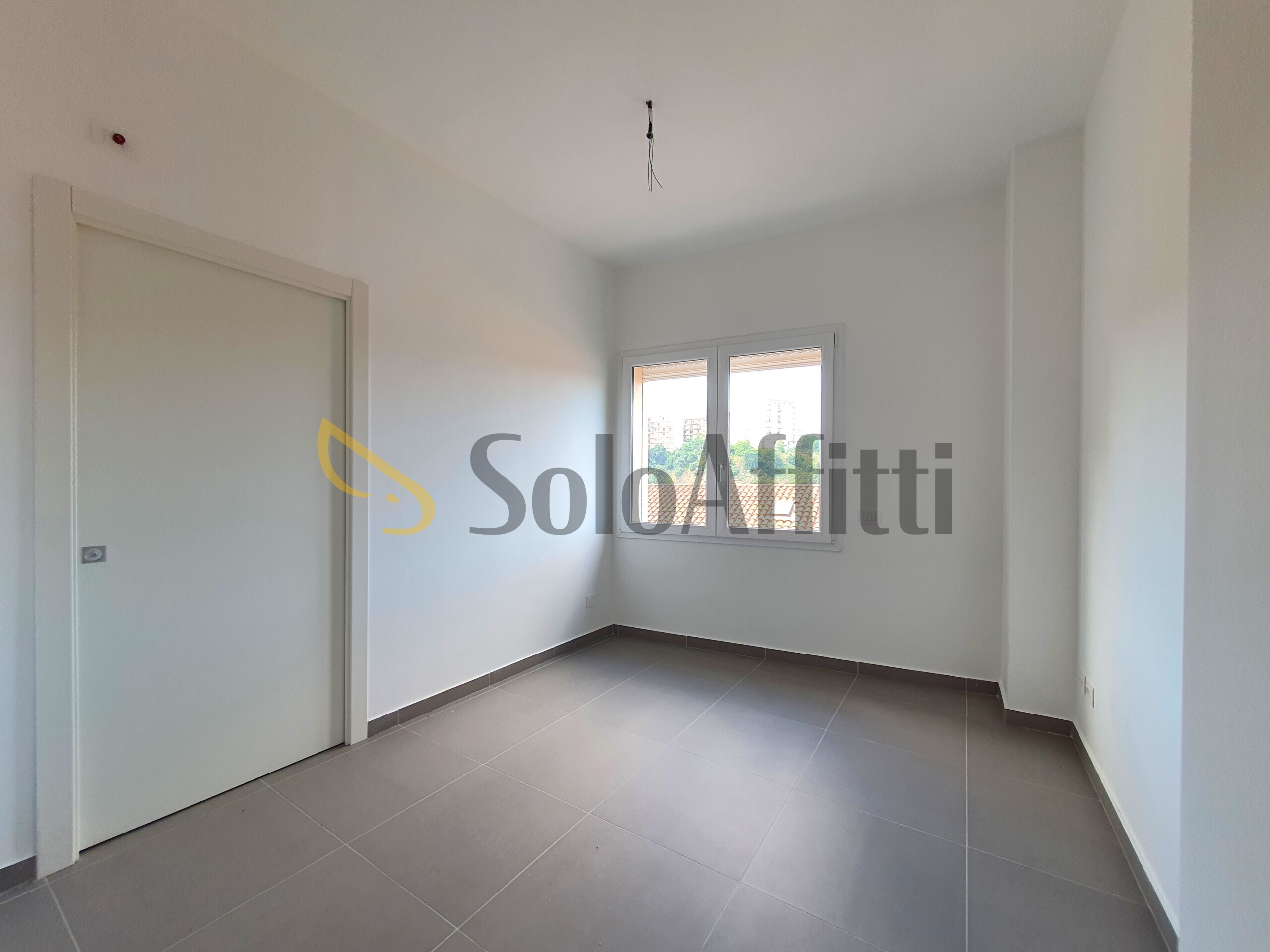 Ufficio ristrutturato, Catanzaro centro