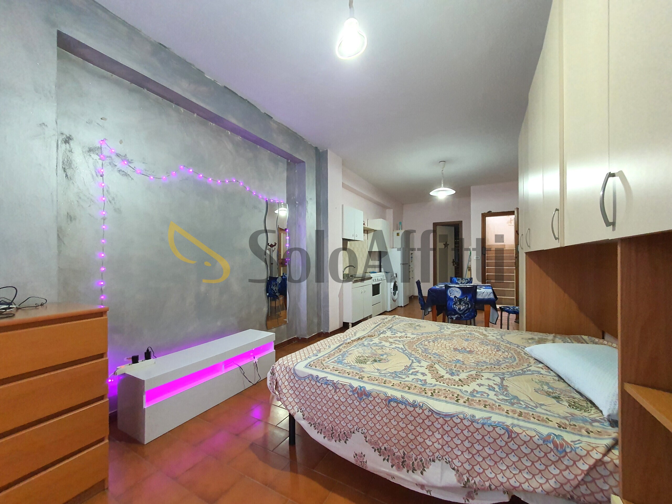 Monolocale con terrazzo, Catanzaro mater domini