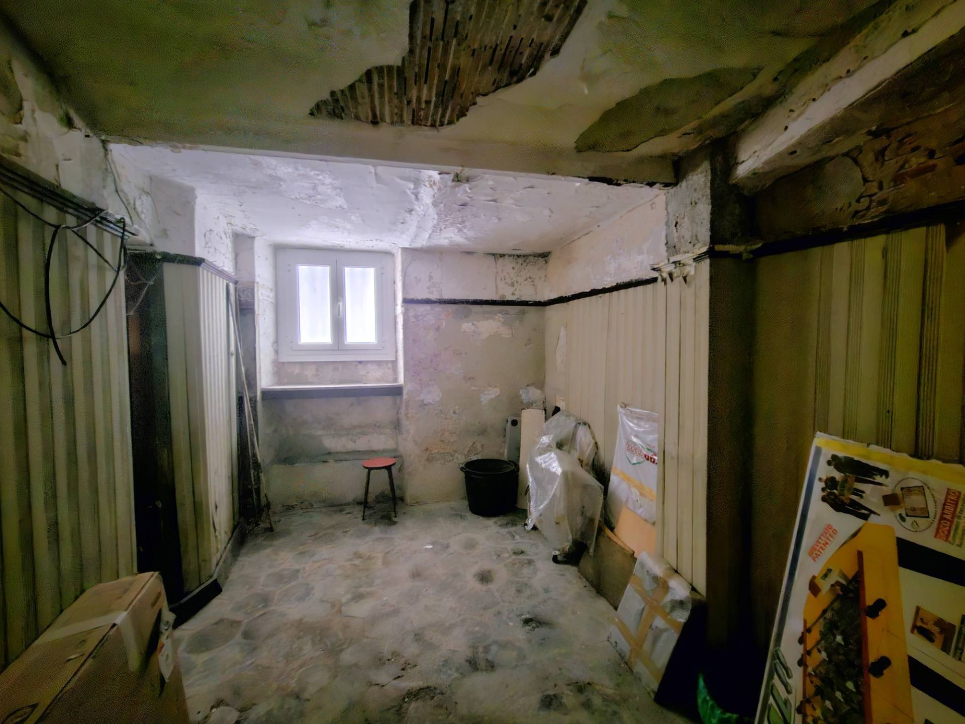 Negozio in vendita a Genova, San Teodoro