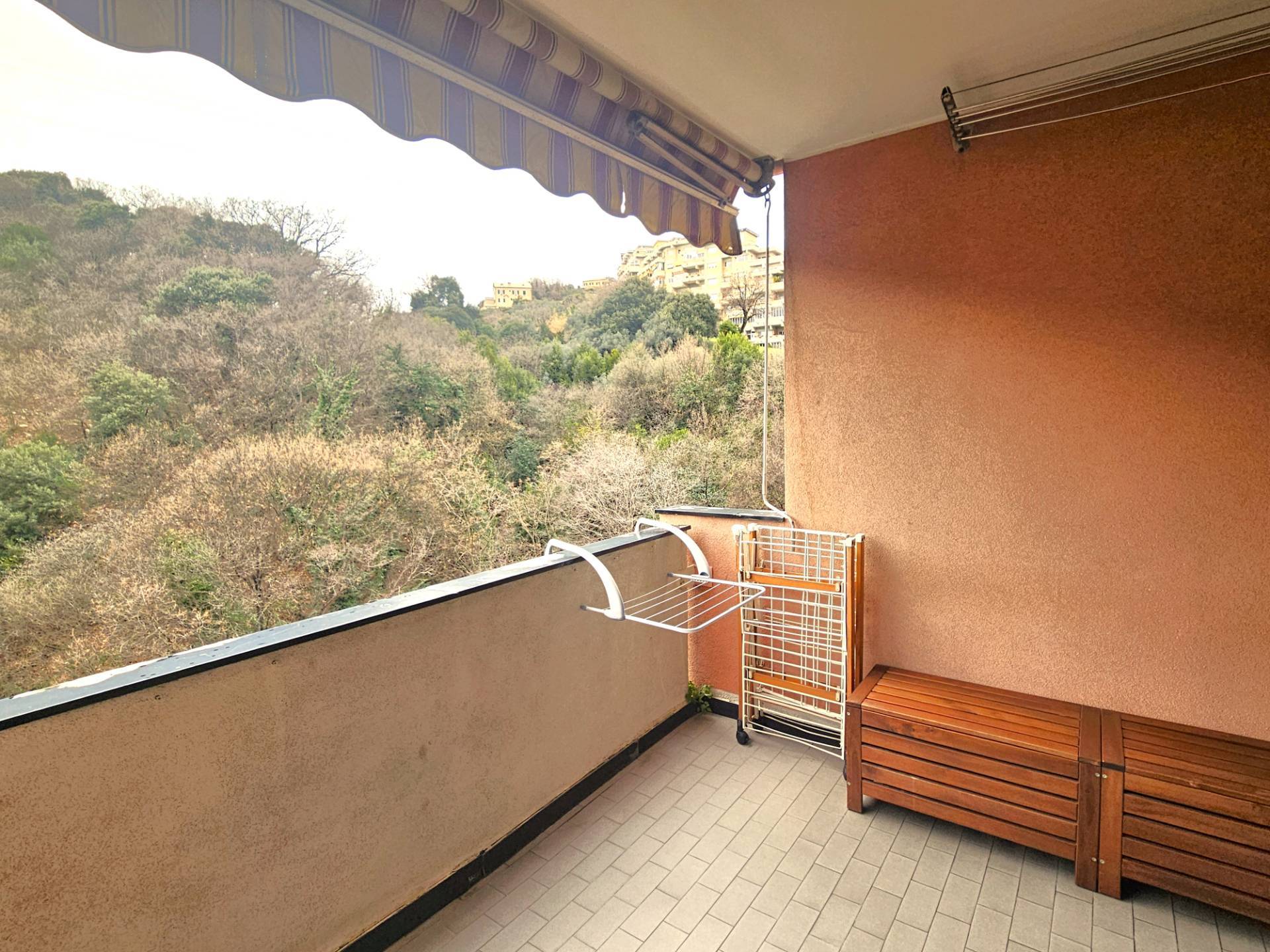 Appartamento in vendita a Genova, Granarolo