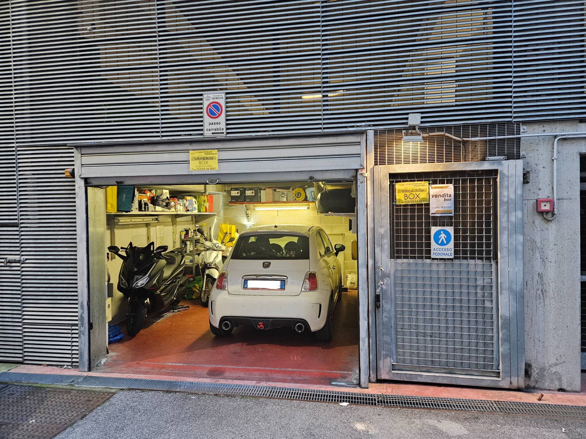 Box in vendita a Genova, San Teodoro