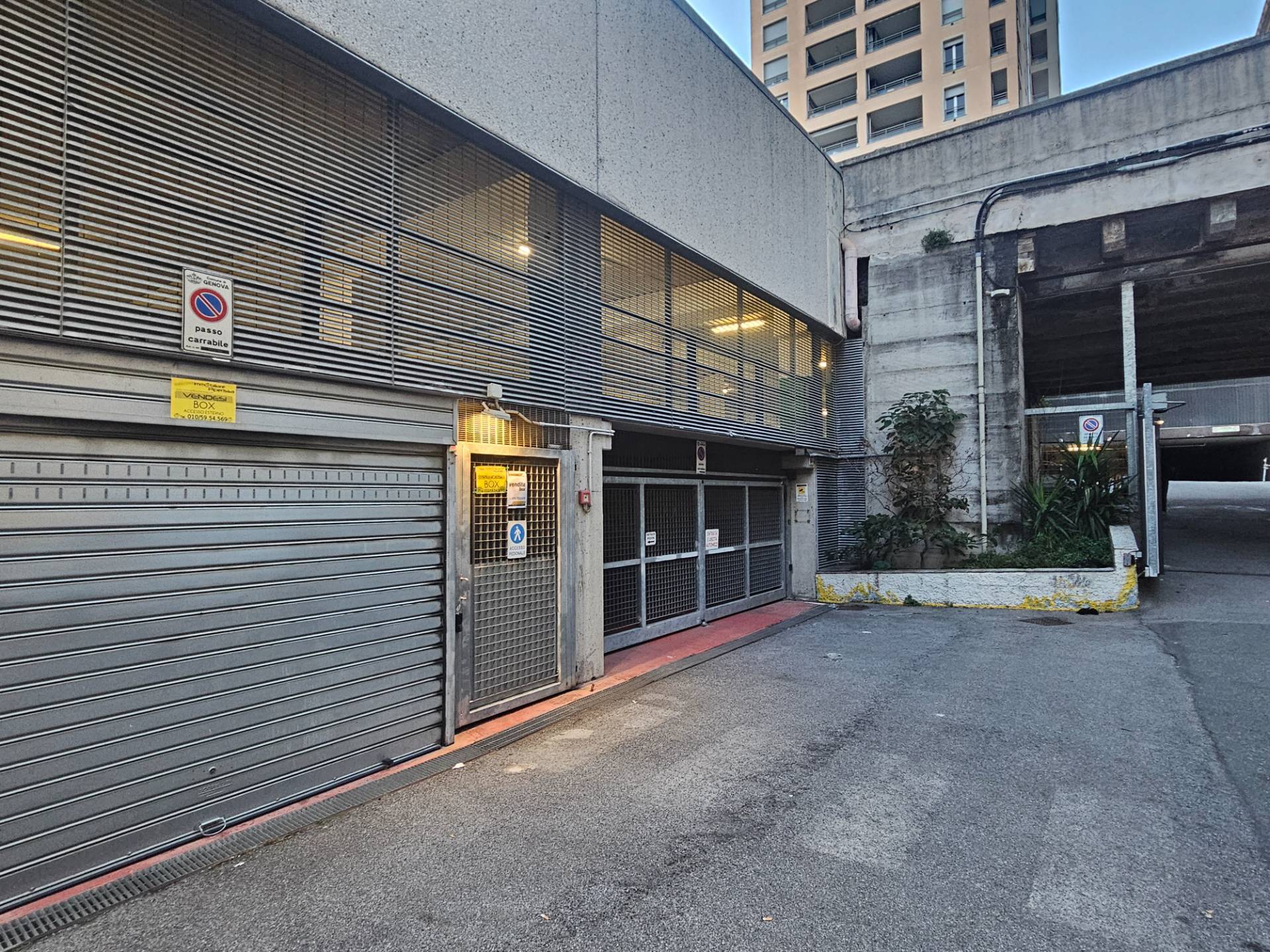 Box in vendita a Genova, San Teodoro