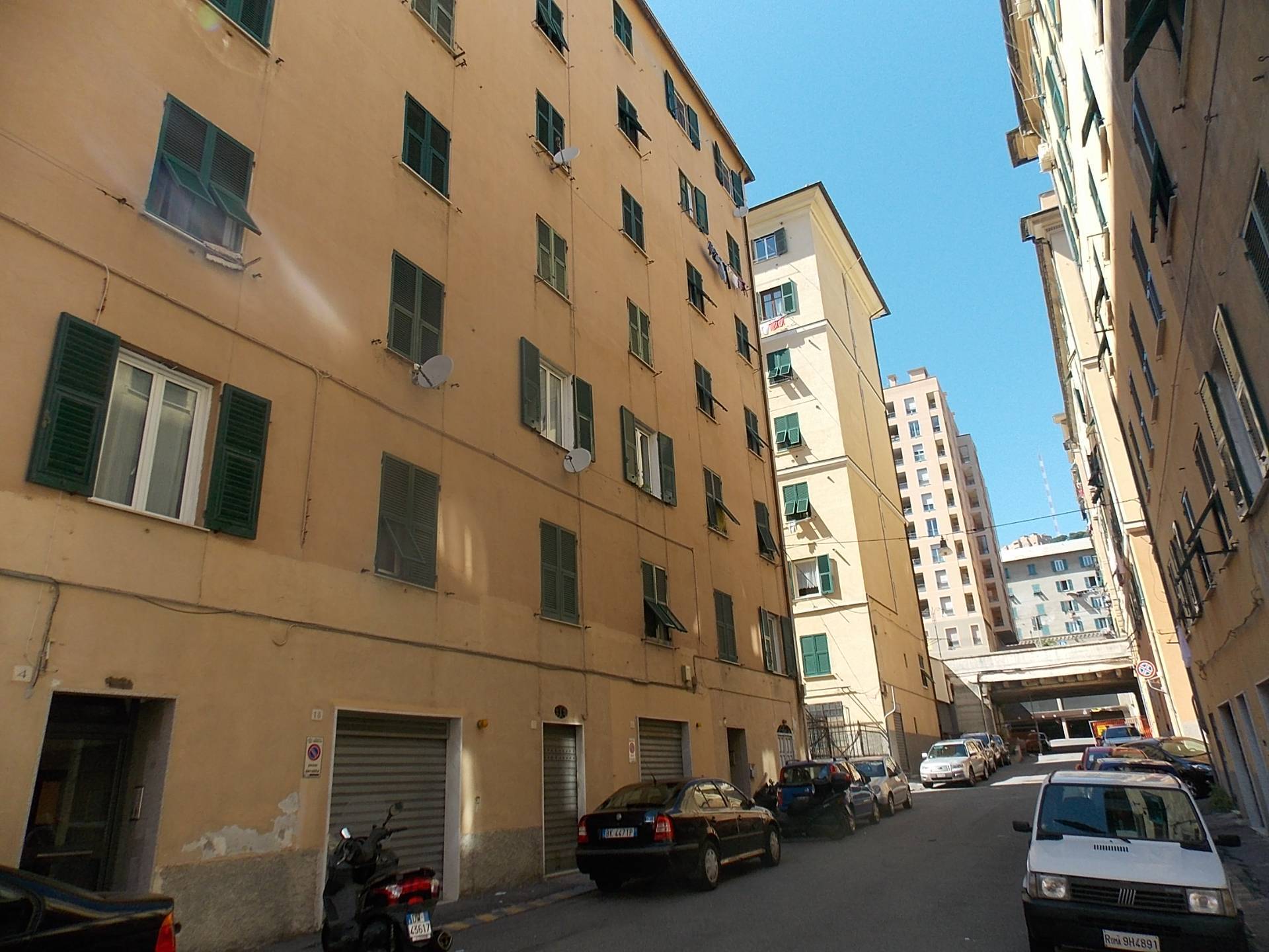 Box in vendita a Genova, San Teodoro