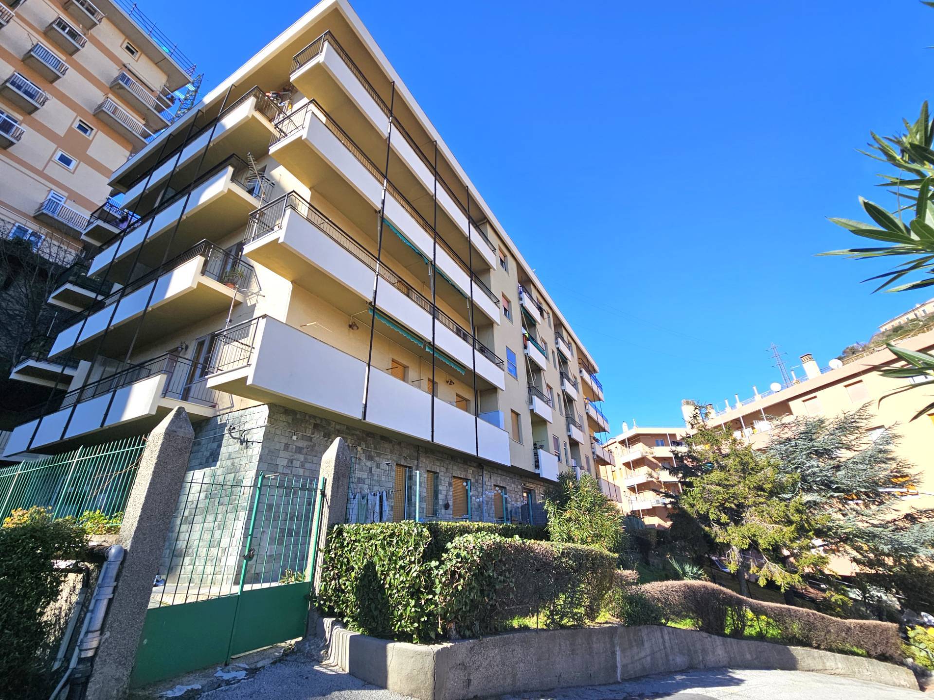 Appartamento in vendita a Genova, Granarolo