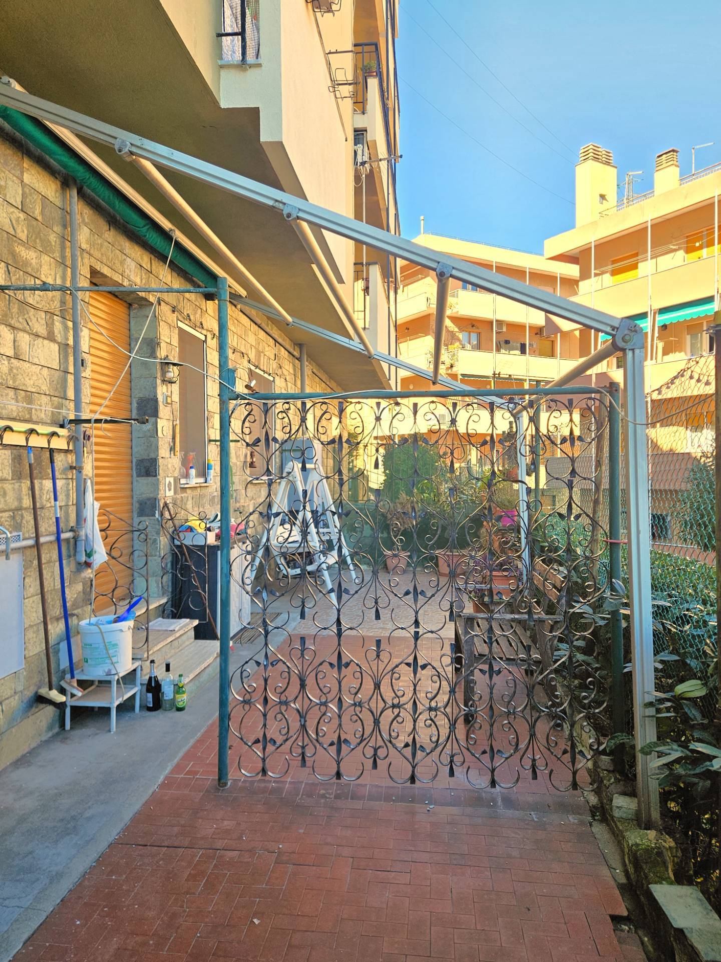 Appartamento in vendita a Genova, Granarolo