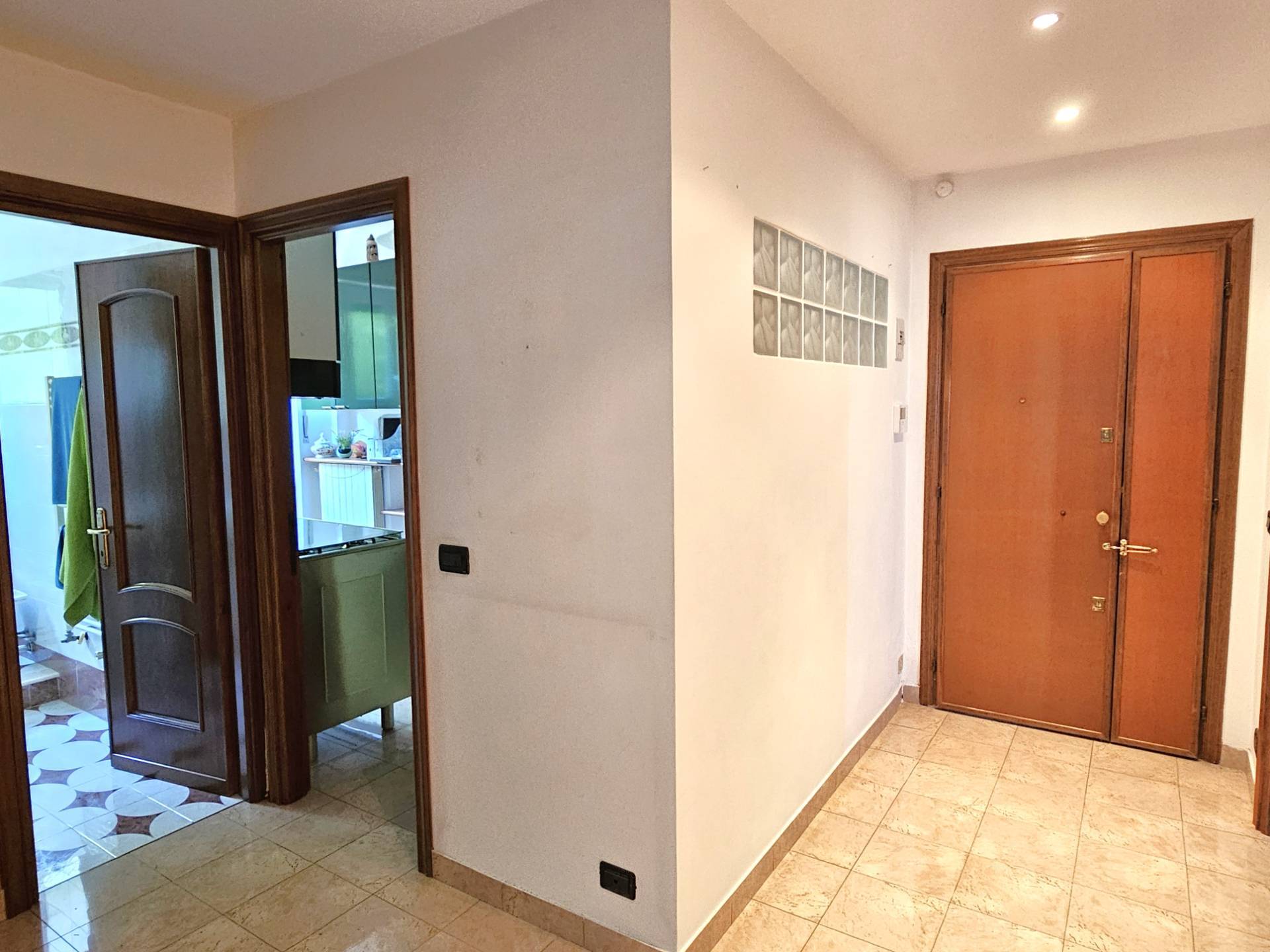 Appartamento in vendita a Genova, Granarolo