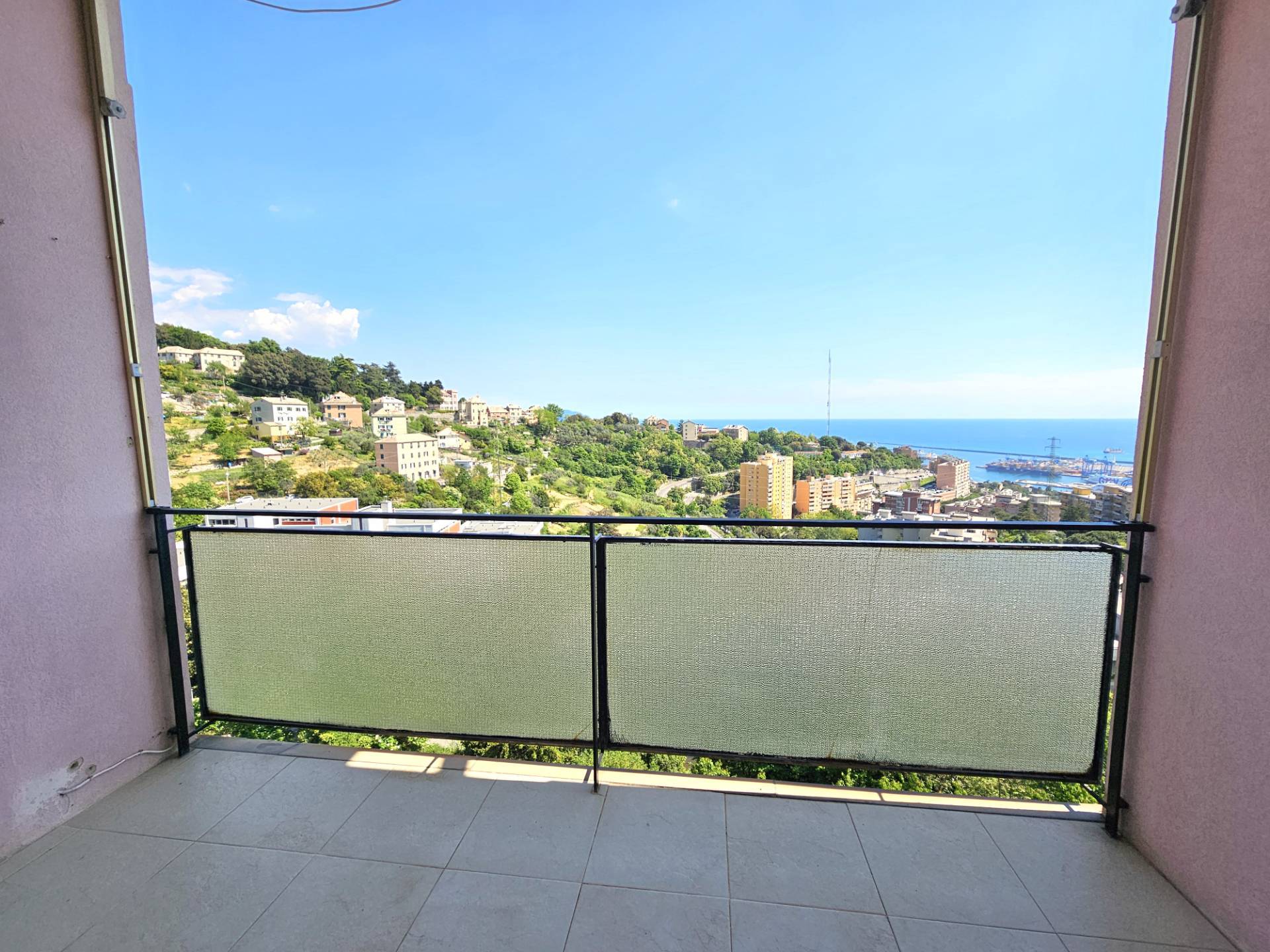 Appartamento in vendita a Genova, Granarolo