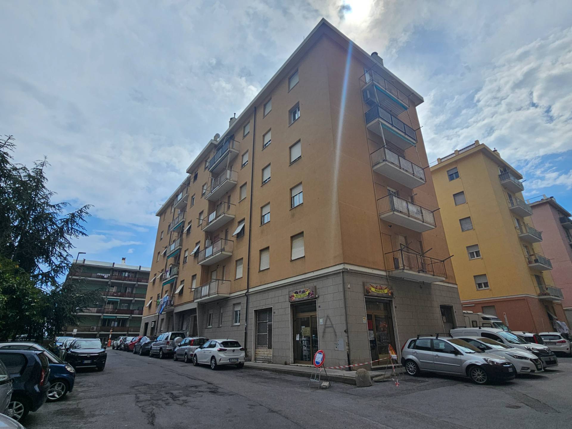 Appartamento in vendita a Genova, Granarolo