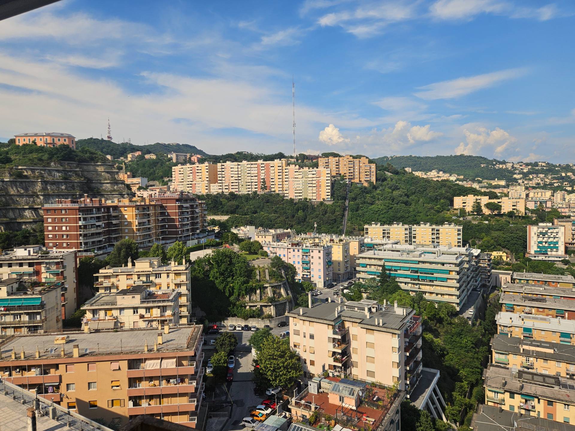 Appartamento in vendita a Genova, Granarolo