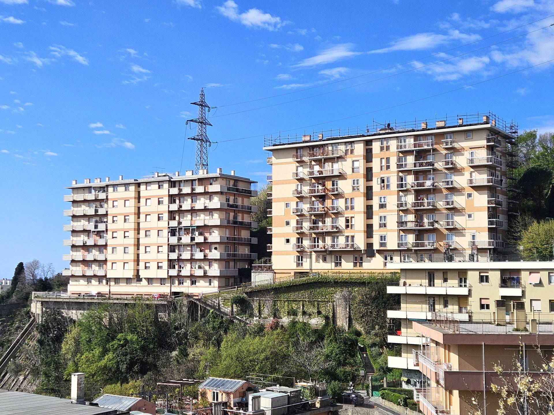 Appartamento in vendita a Genova, Granarolo