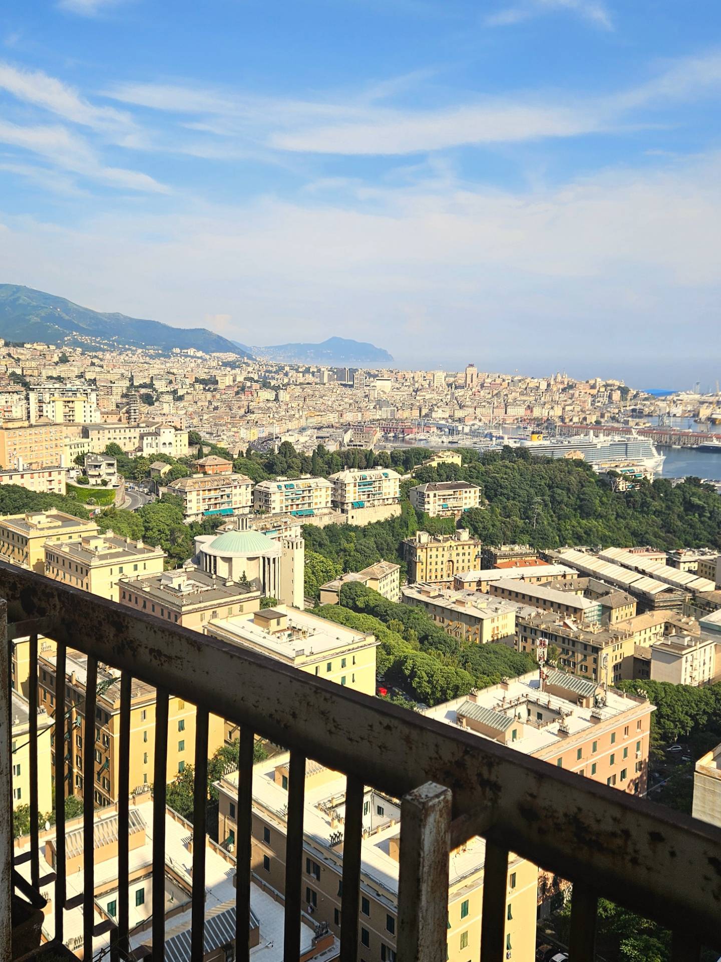 Appartamento in vendita a Genova, Granarolo