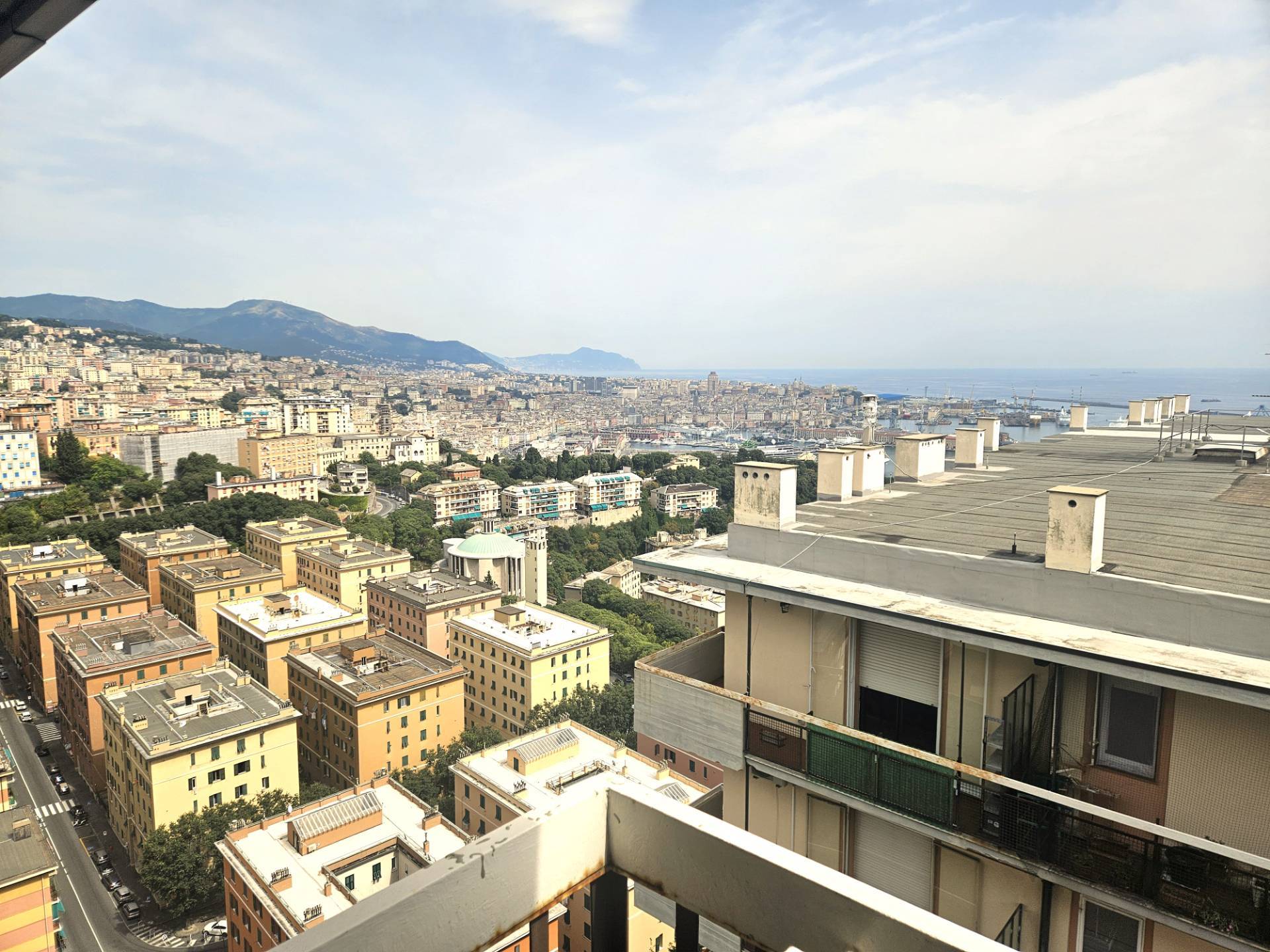 Appartamento in vendita a Genova, Granarolo