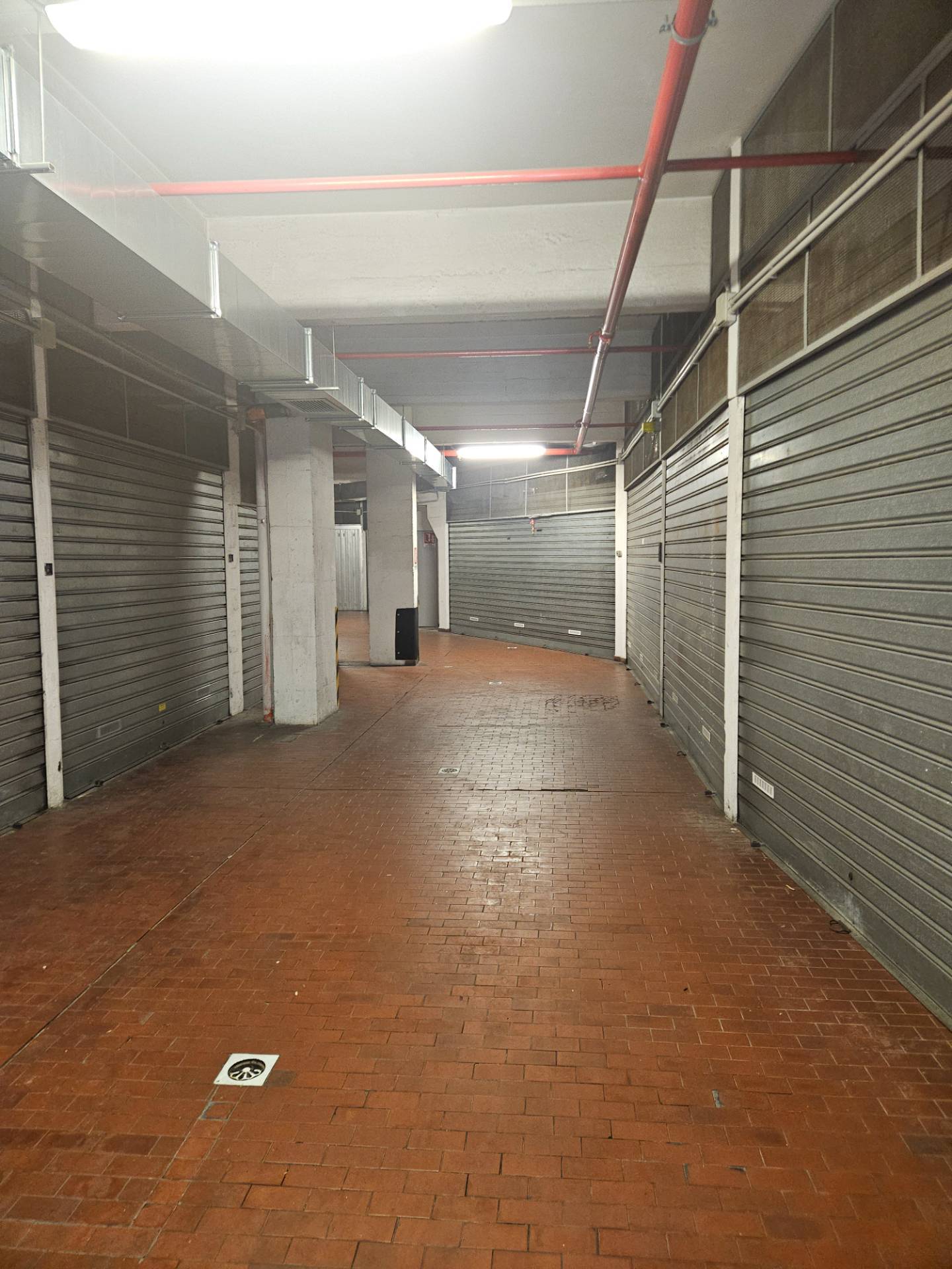 Box o garage in vendita a Genova, Granarolo