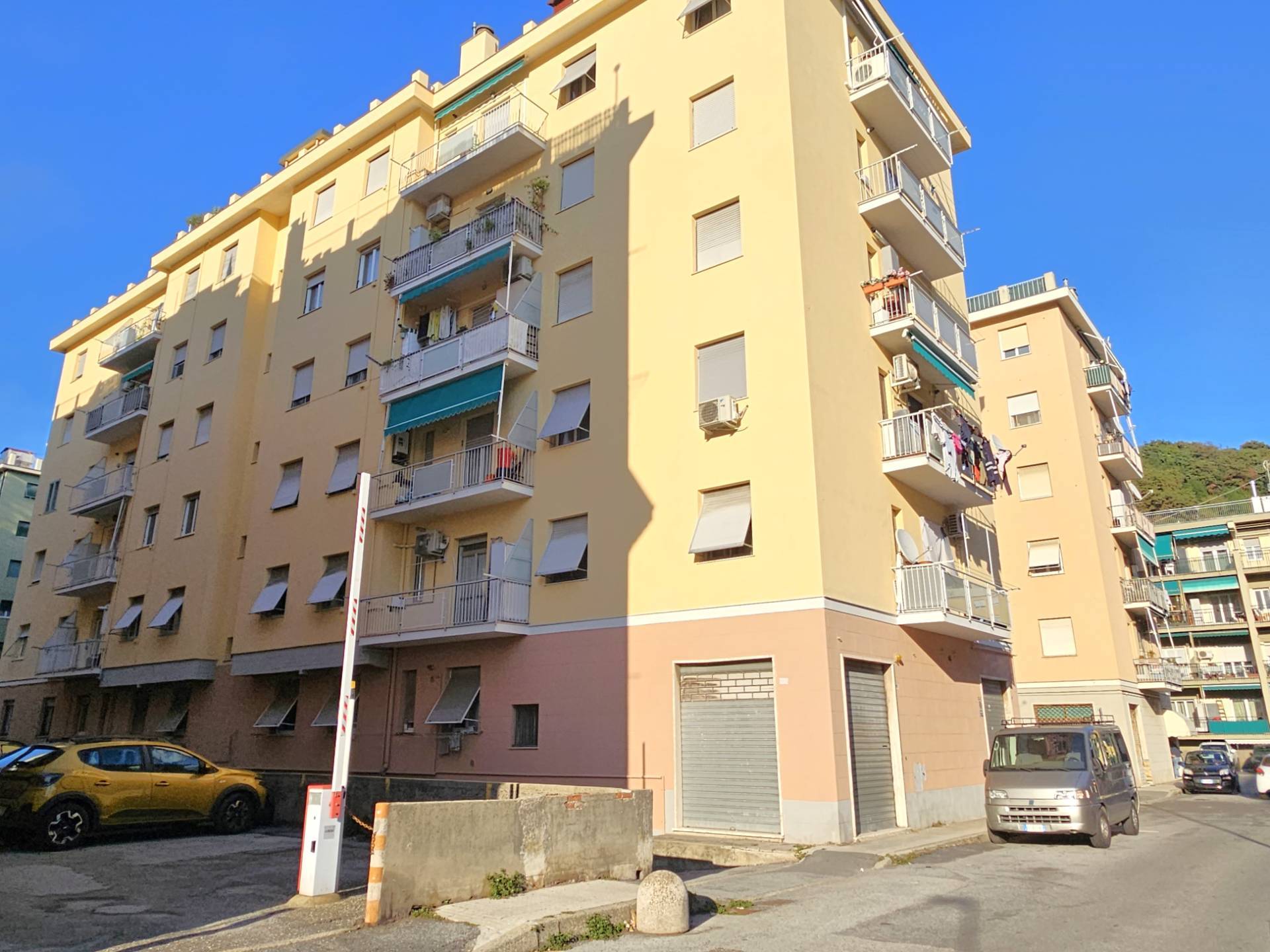 Appartamento in vendita a Genova, Granarolo