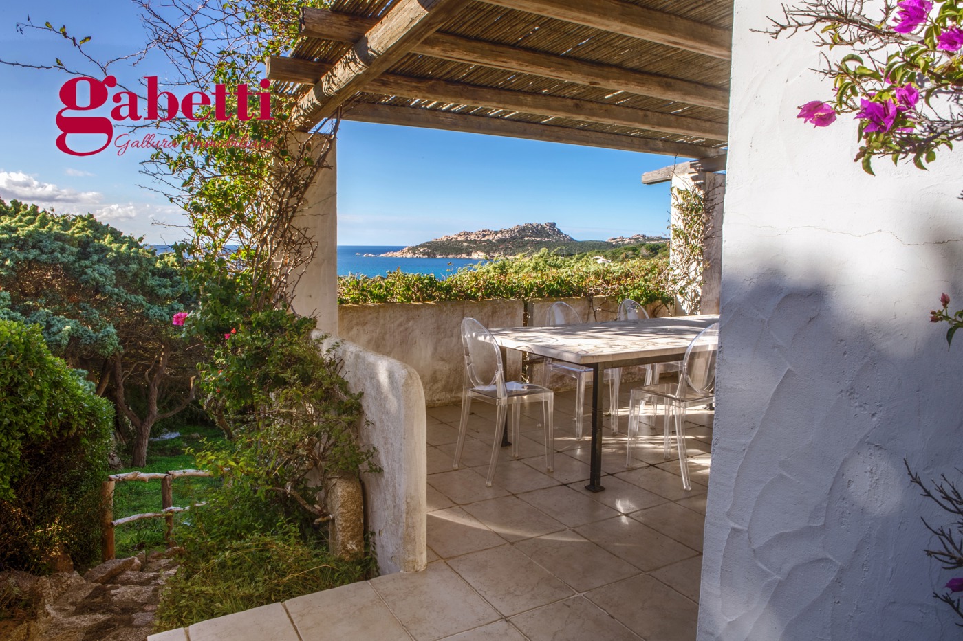 Villa con giardino a Santa Teresa Gallura