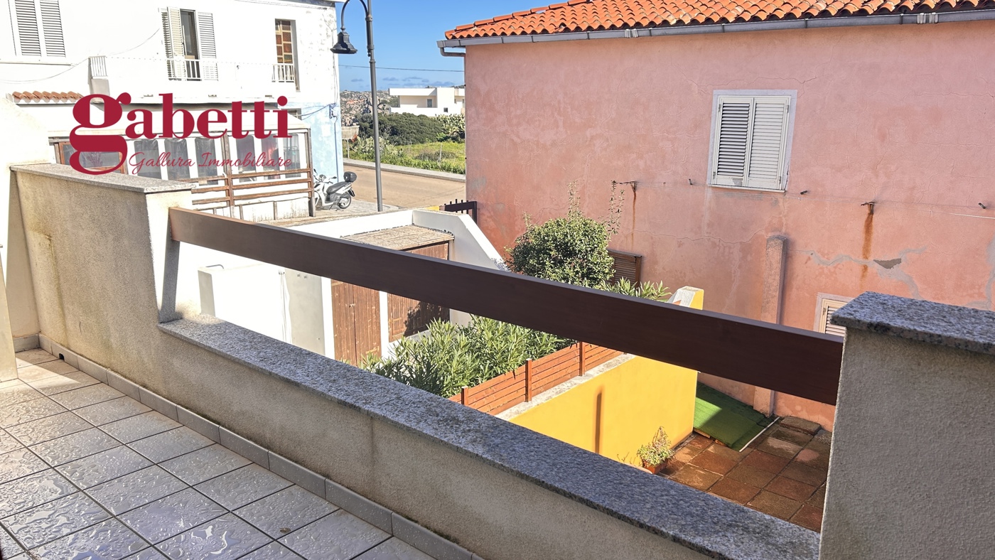 Quadrilocale in vendita a Santa Teresa Gallura