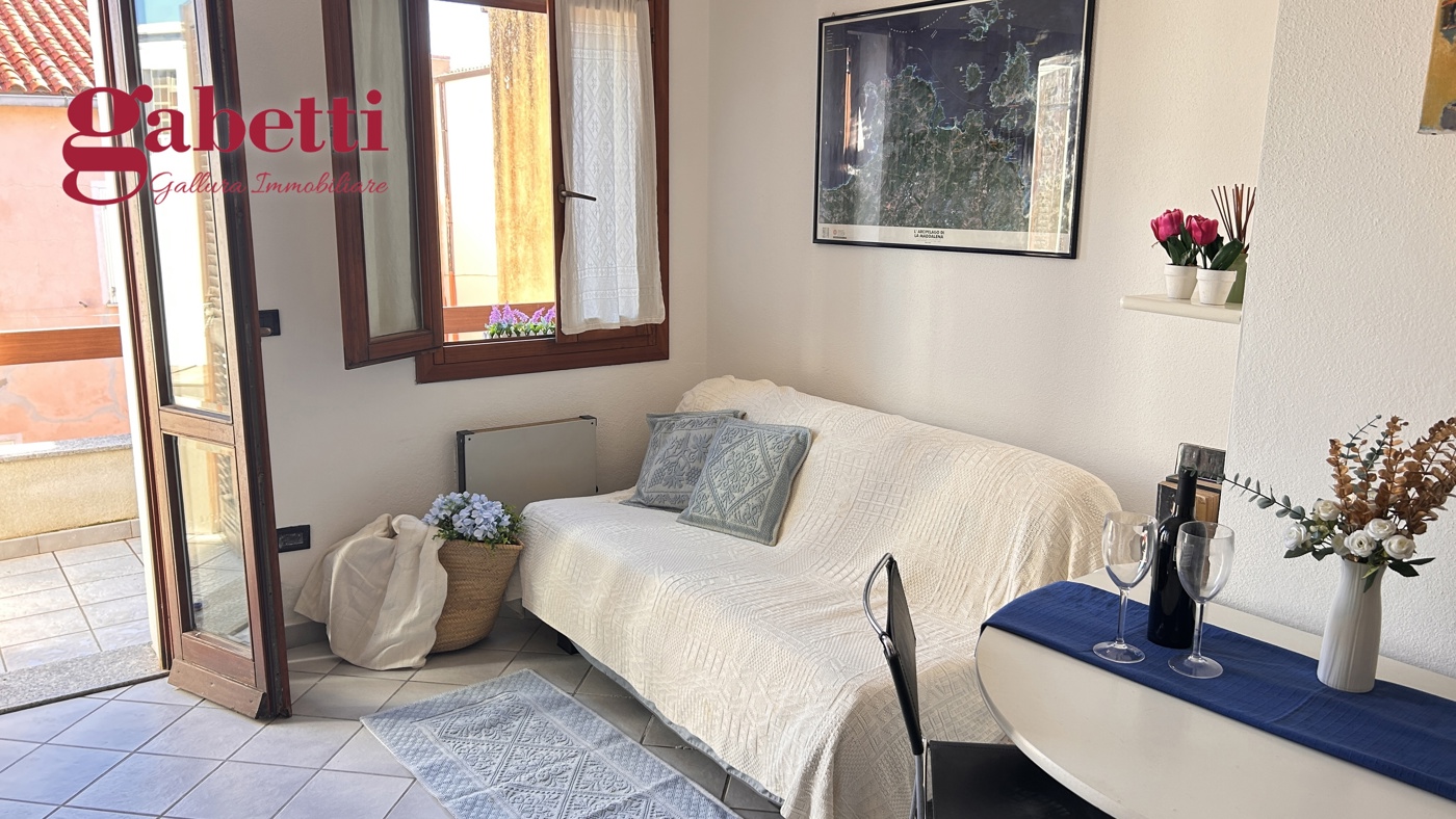 Quadrilocale in vendita a Santa Teresa Gallura