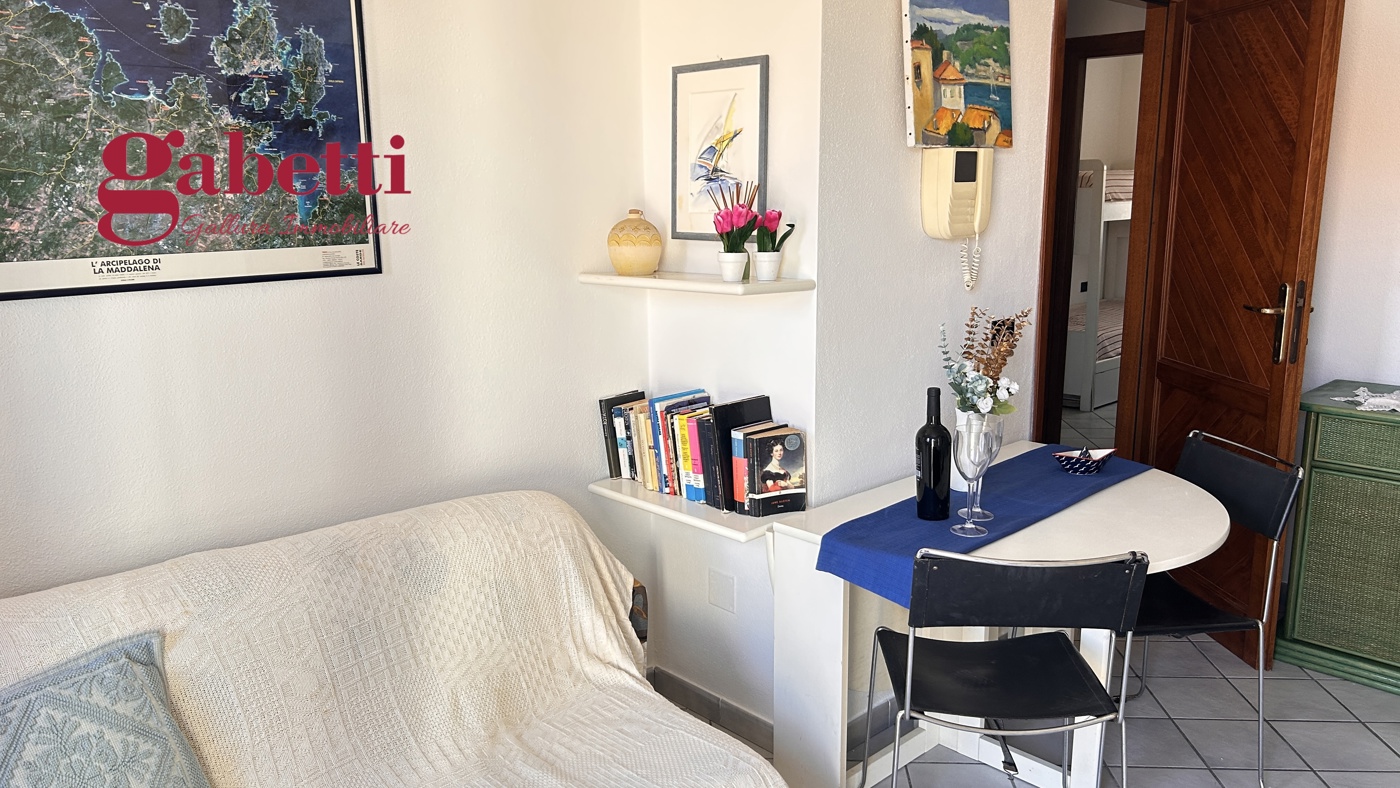 Quadrilocale in vendita a Santa Teresa Gallura