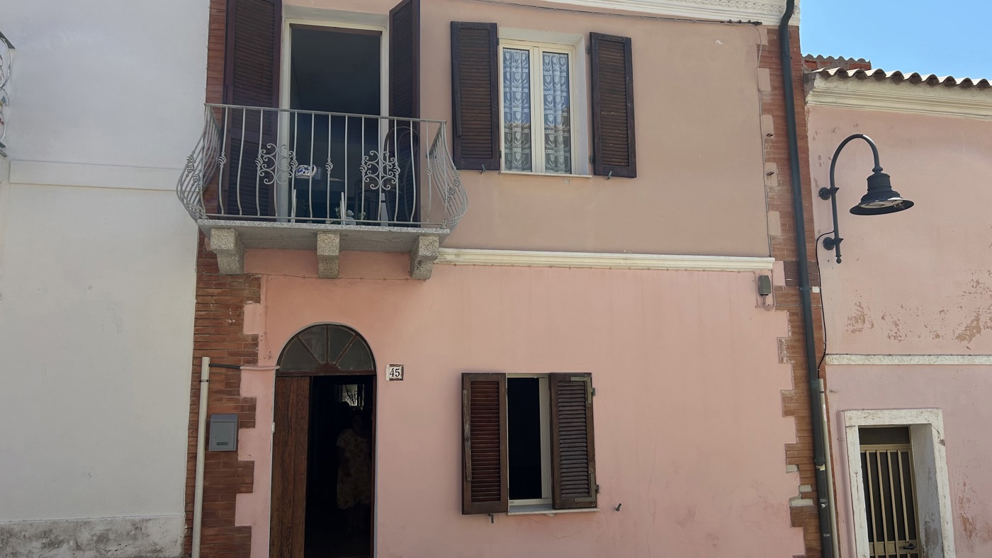 Casa indipendente in vendita a Santa Teresa Gallura