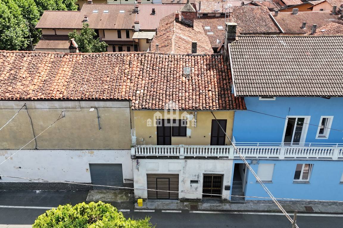 Casa indipendente con terrazzo a Ciconio