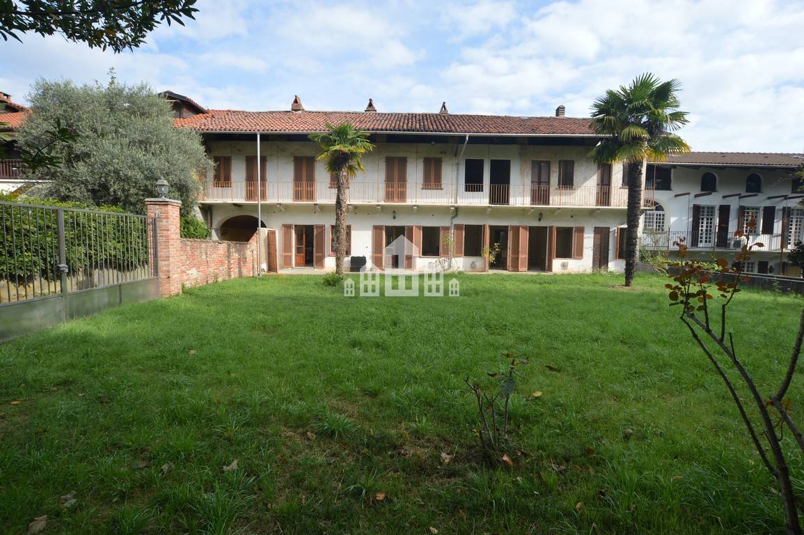 Casa indipendente in vendita a Azeglio