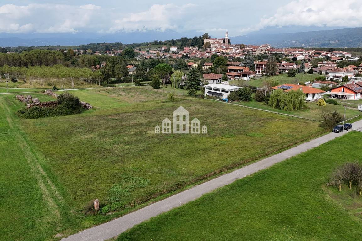 Terreno in vendita a Azeglio