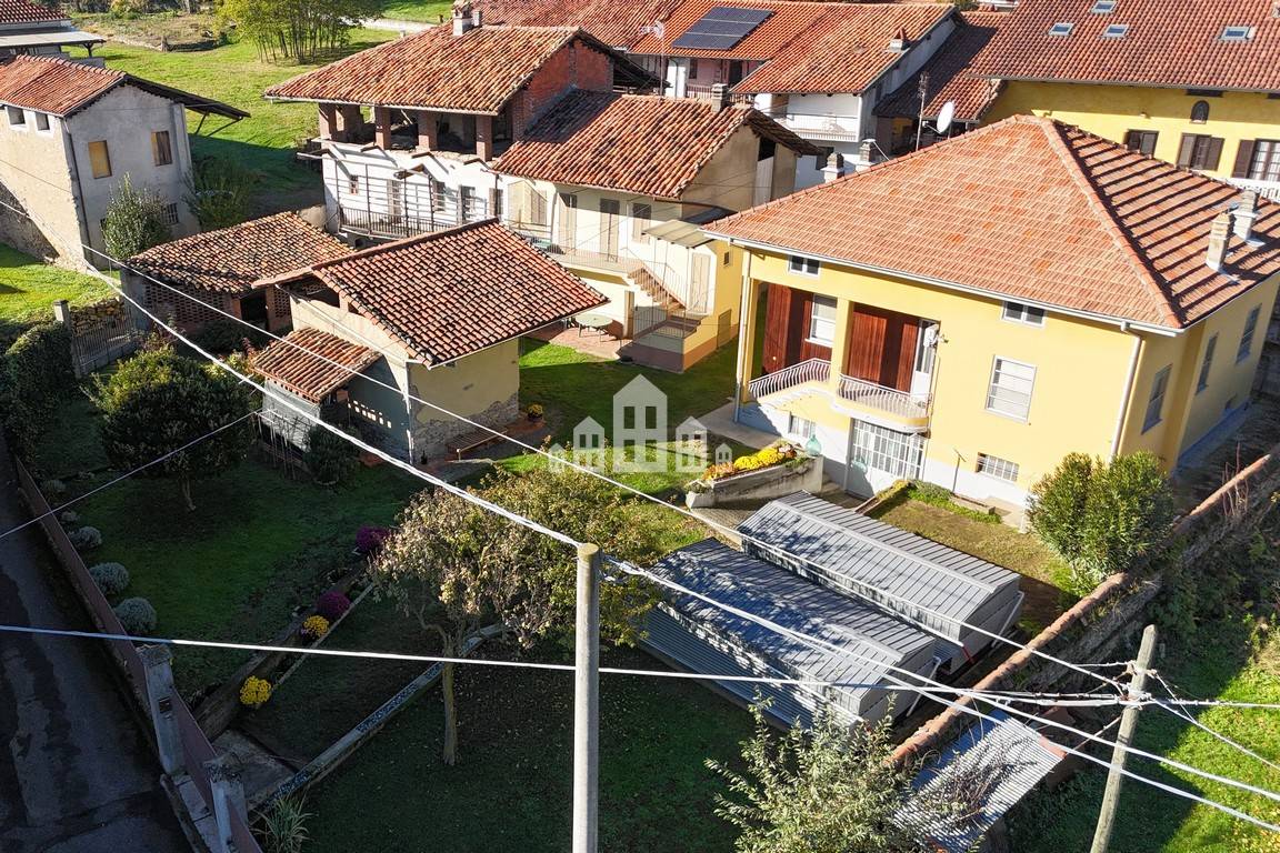 Casa indipendente con terrazzo a Rivara