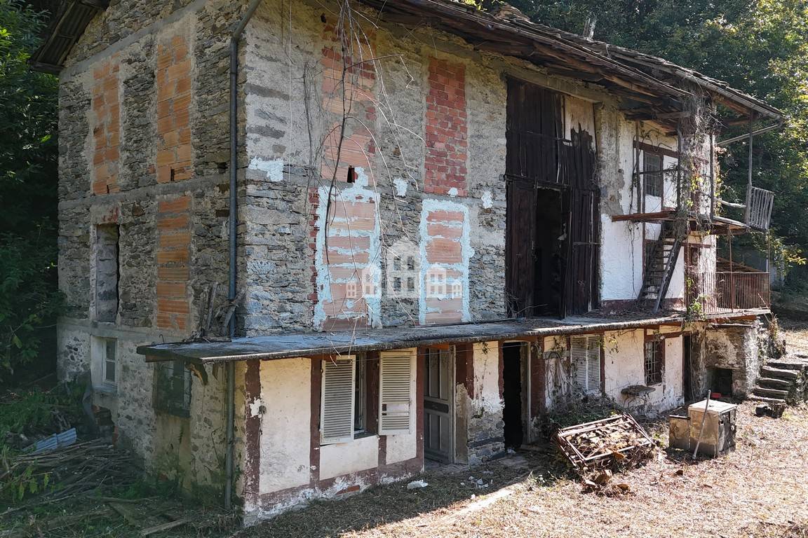 Rustico in vendita a Pont-Canavese