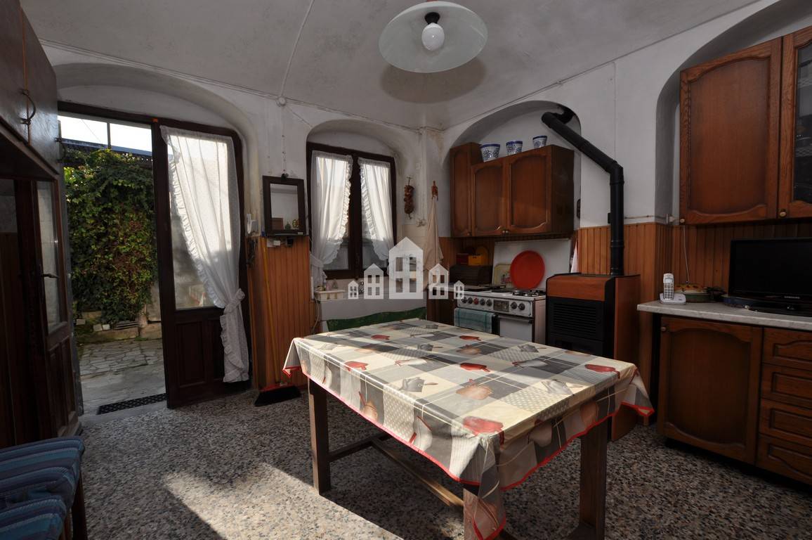 Casa semindipendente in vendita a Ciconio