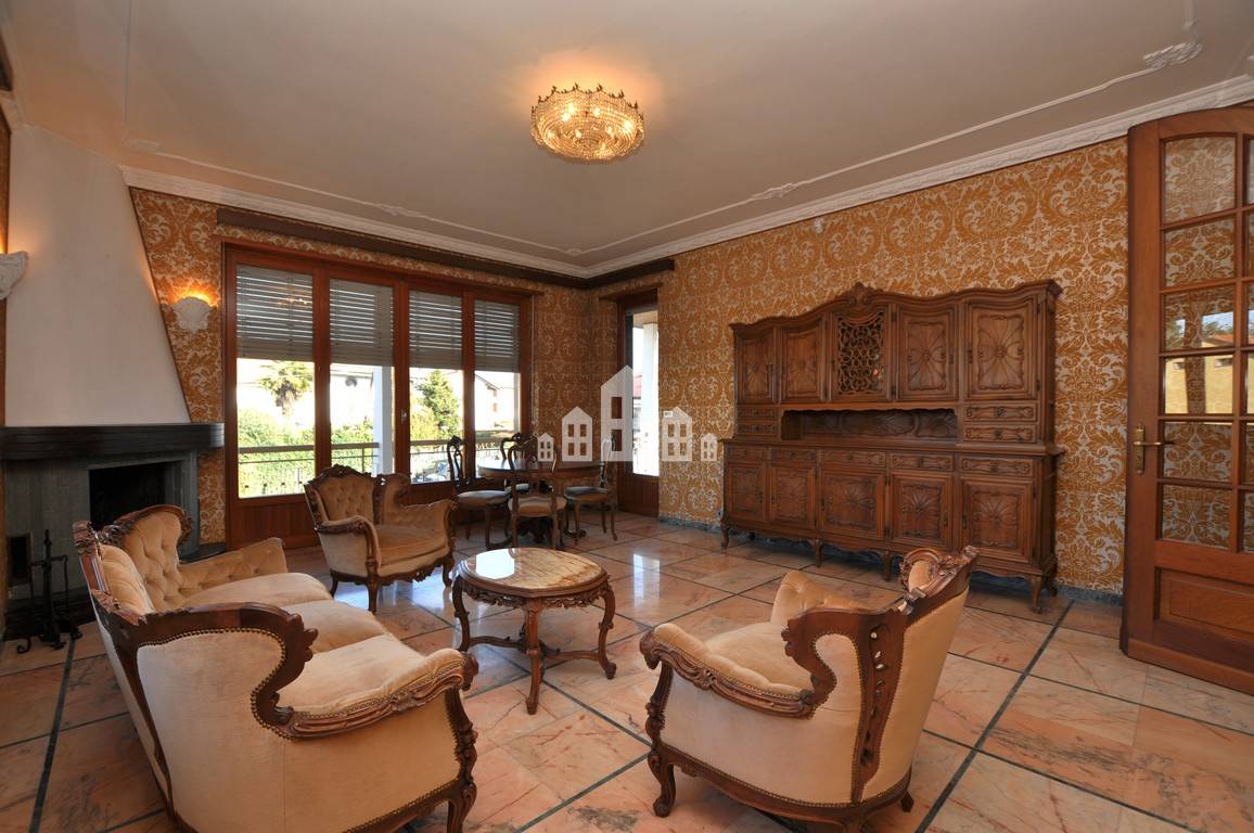 Villa in vendita a Feletto