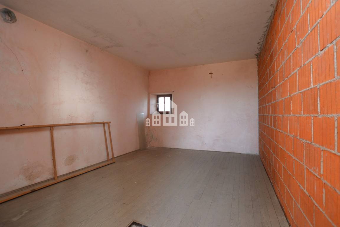 Casa semindipendente in vendita a Lessolo