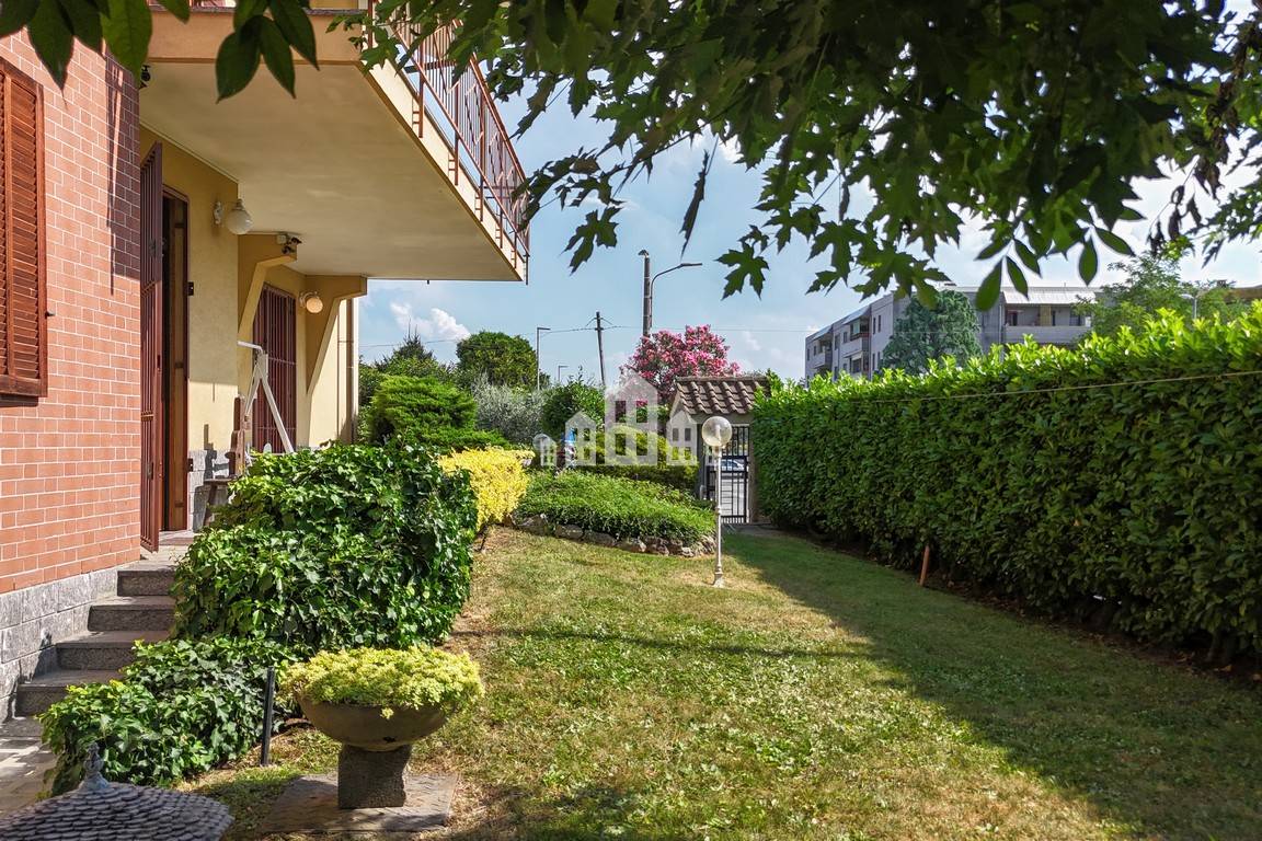 Villa in vendita a Rivarolo Canavese