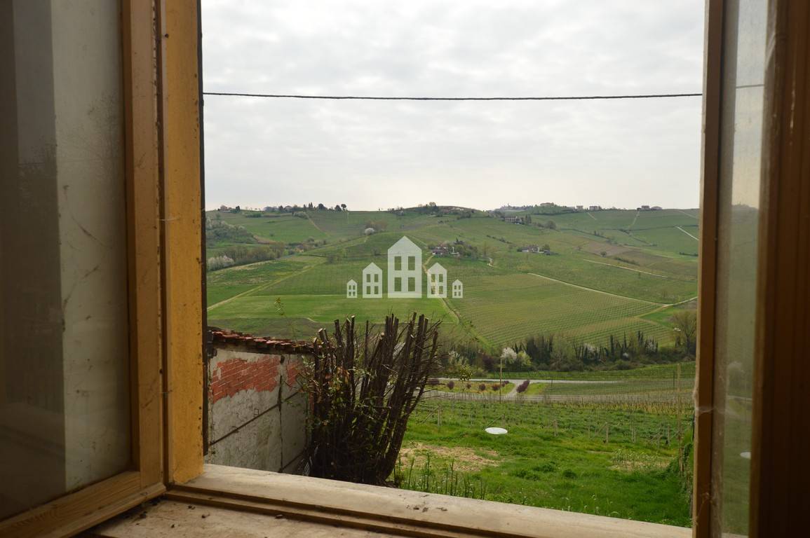 Casa semindipendente in vendita a Castel Boglione