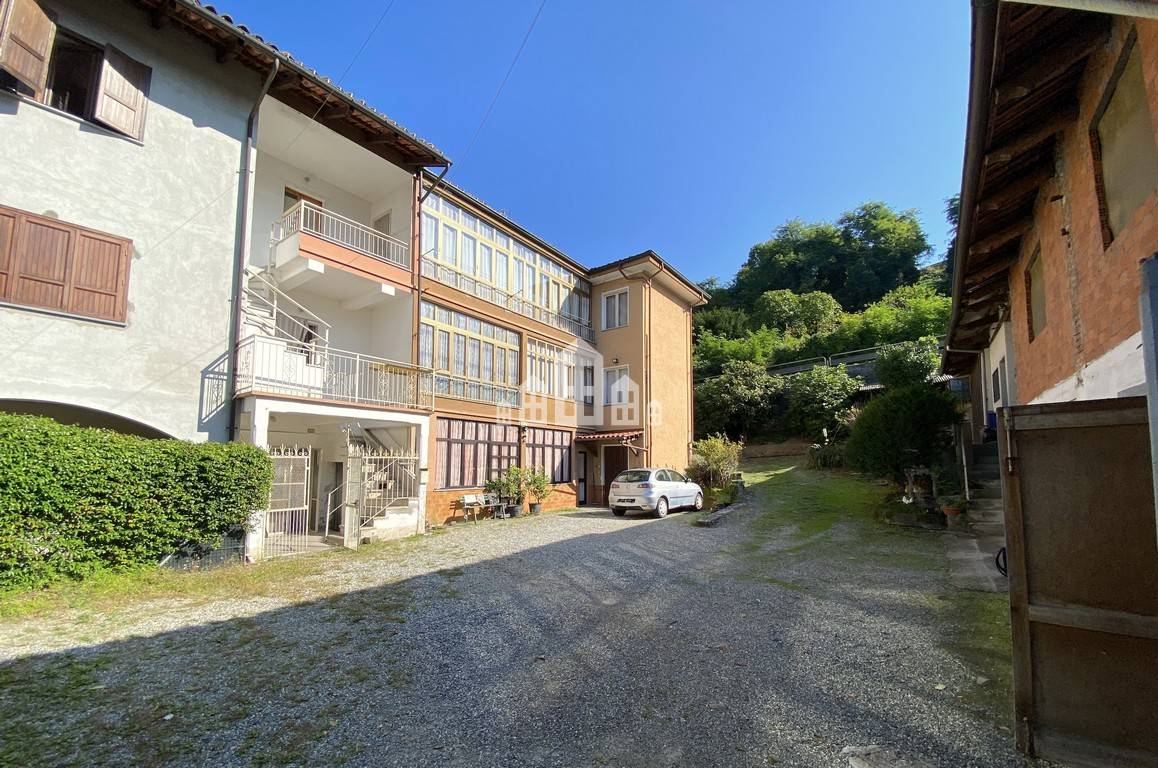 Casa semindipendente in vendita a Castellamonte