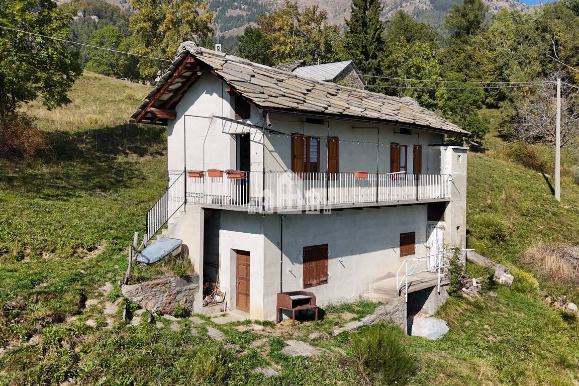 Baita in vendita a Carema