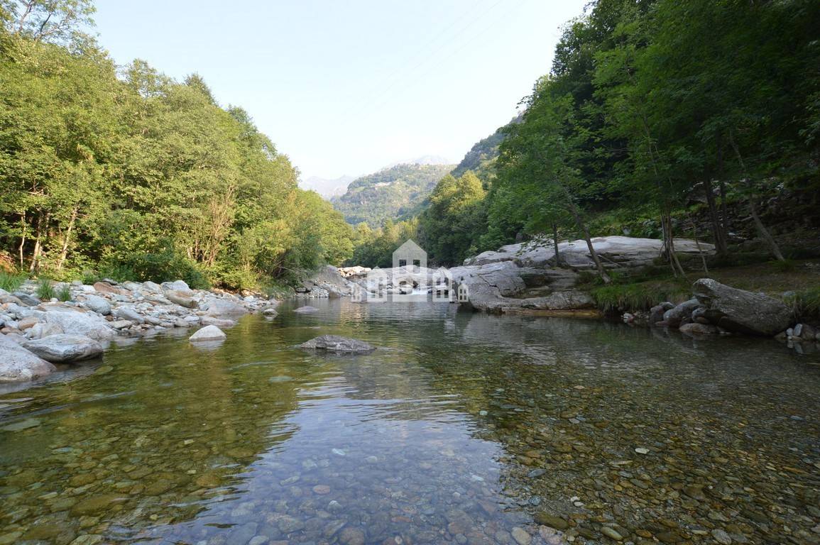 Rustico in vendita a Traversella