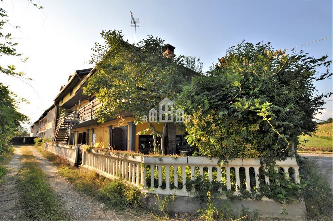 Appartamento in vendita a Favria, Borgata Sant'Antonio