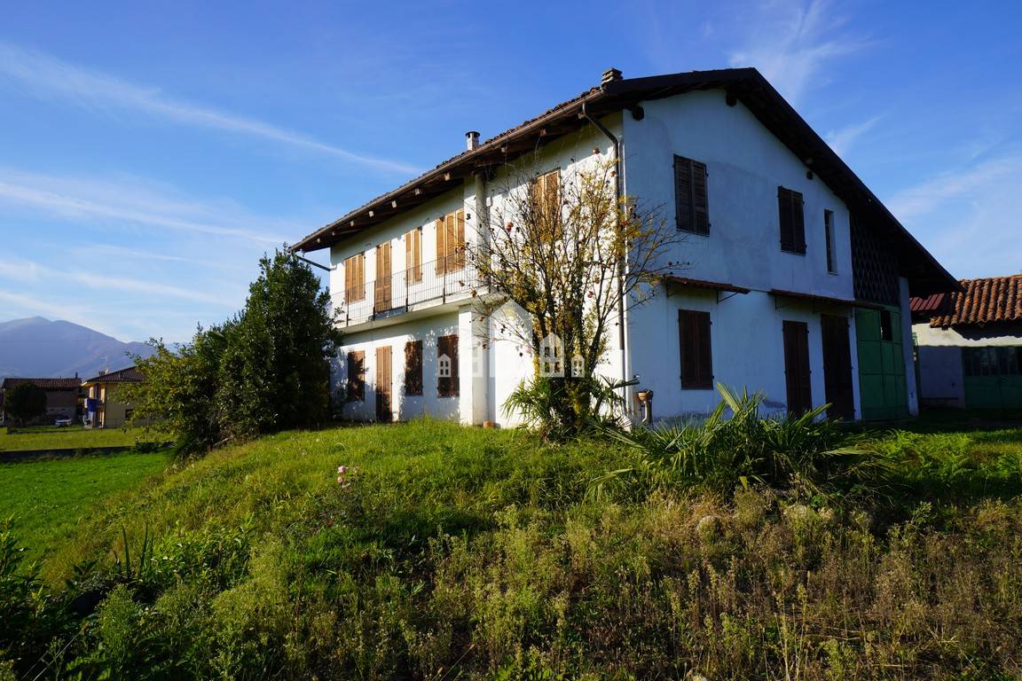 Casa indipendente in vendita a Castellamonte, Sant'Antonio
