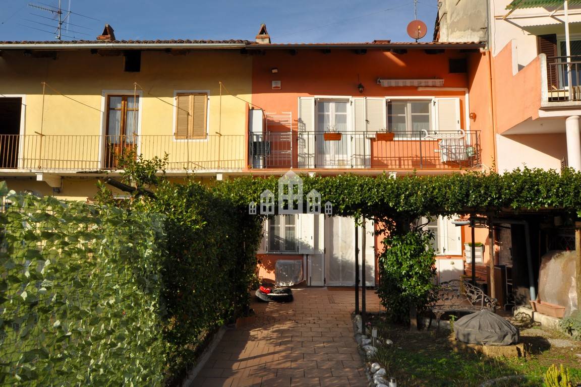 Casa semindipendente in vendita a Mazz