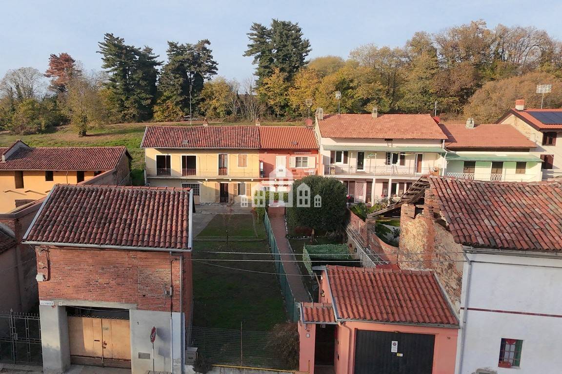 Casa semindipendente in vendita a Mazz