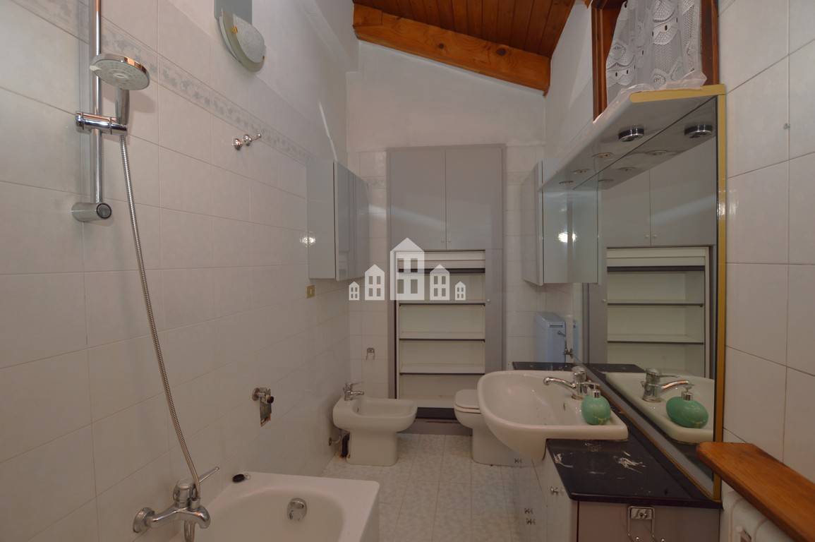 Palazzina in vendita a Rivara