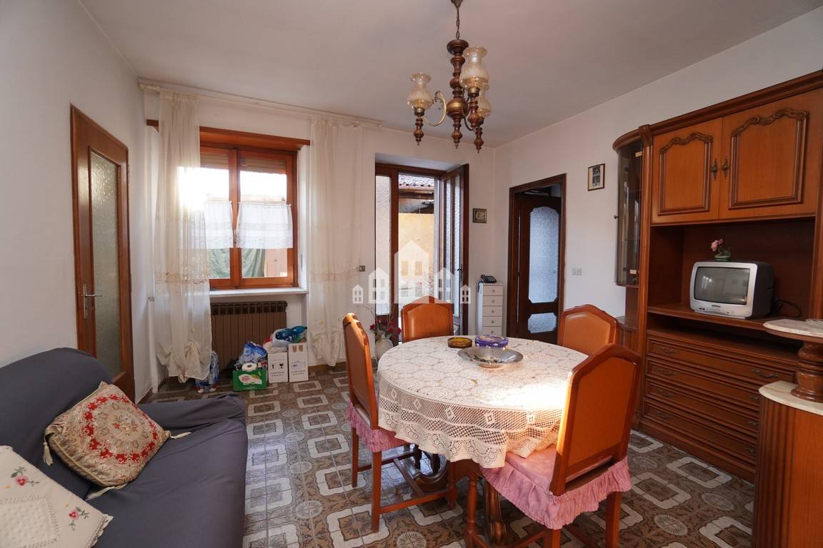 Casa semindipendente in vendita a Ozegna