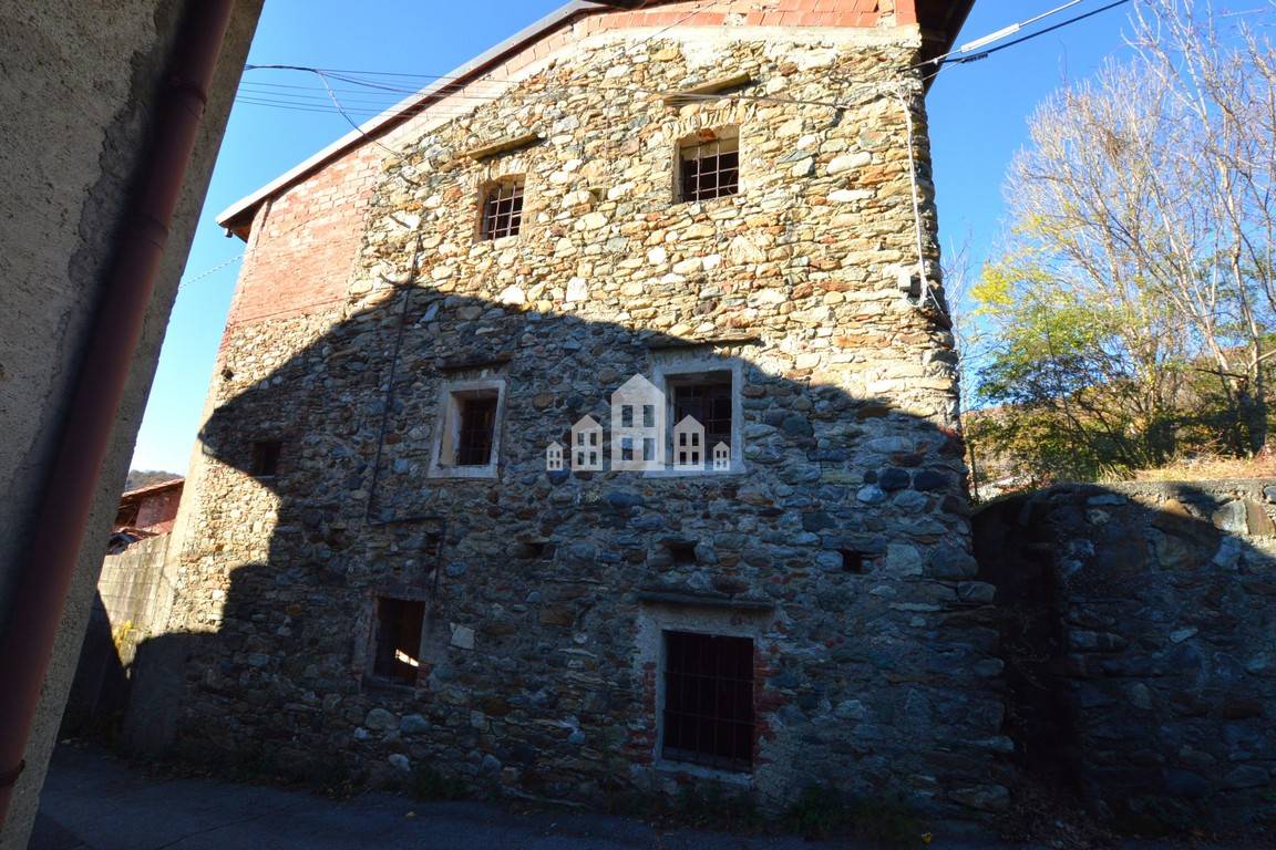 Rustico in vendita a Chiaverano, Bienca