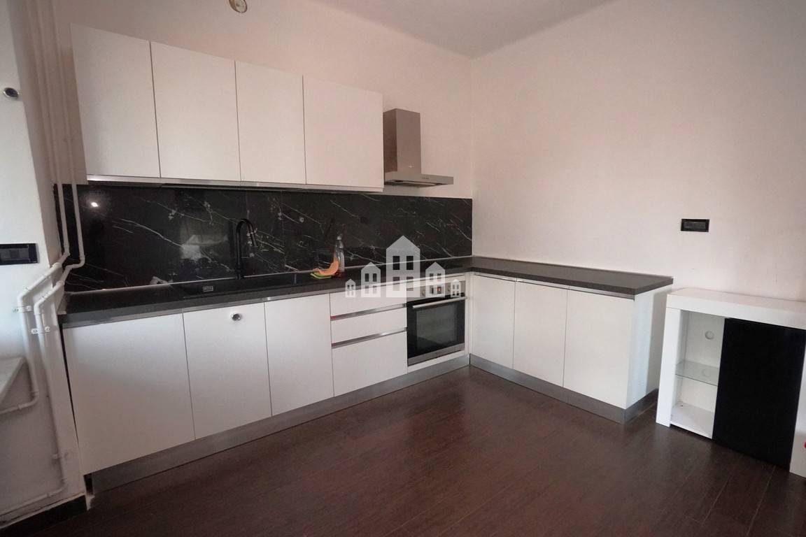 Casa semindipendente in vendita a Agli