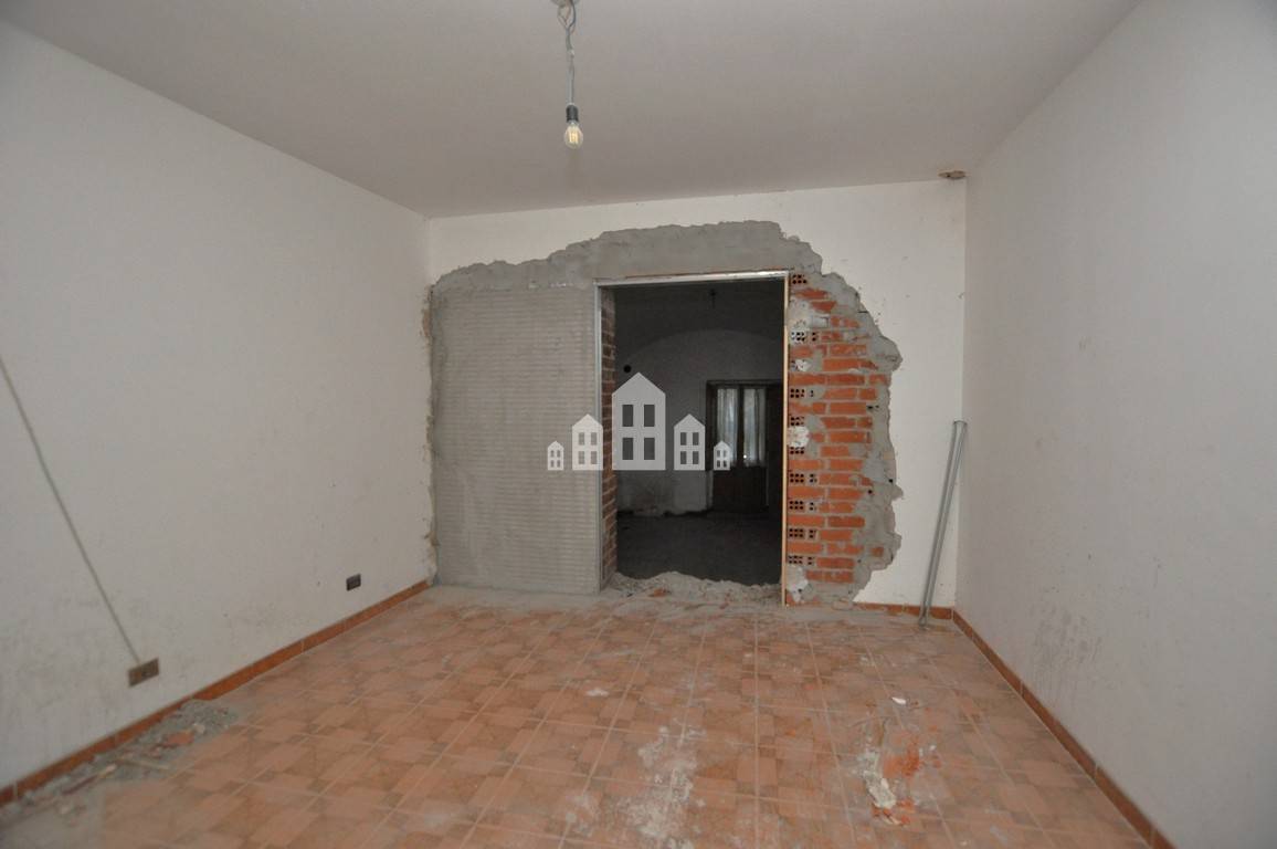 Casa semindipendente in vendita a Pont-Canavese