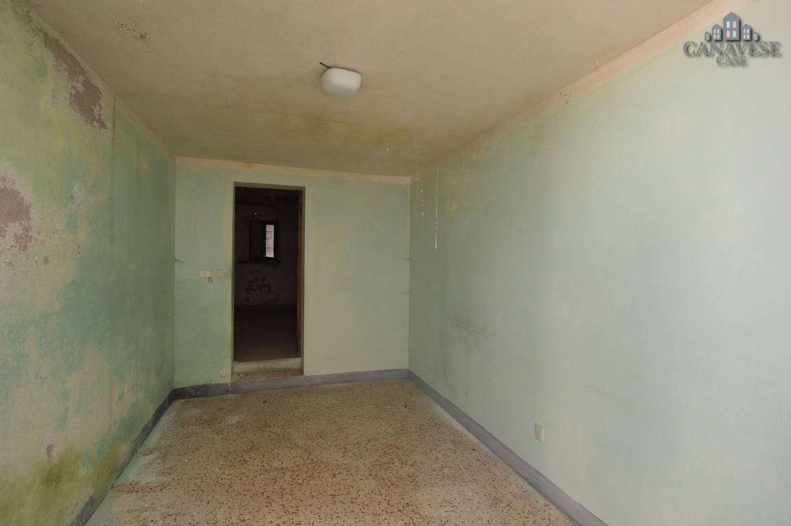 Rustico in vendita a Val di Chy, Lugnacco